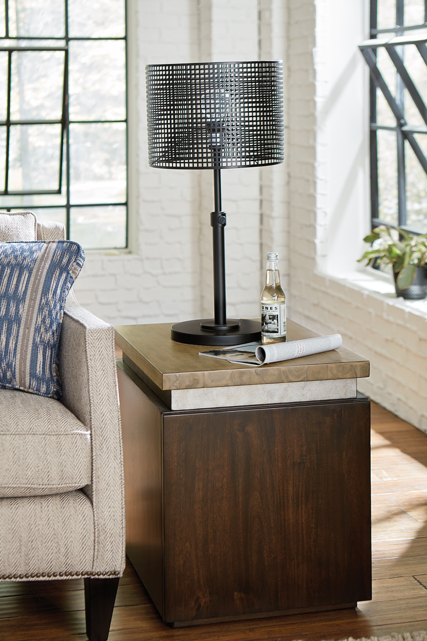 Hammary Living Room Cube End Table 798-915 - Wenz Home Furniture