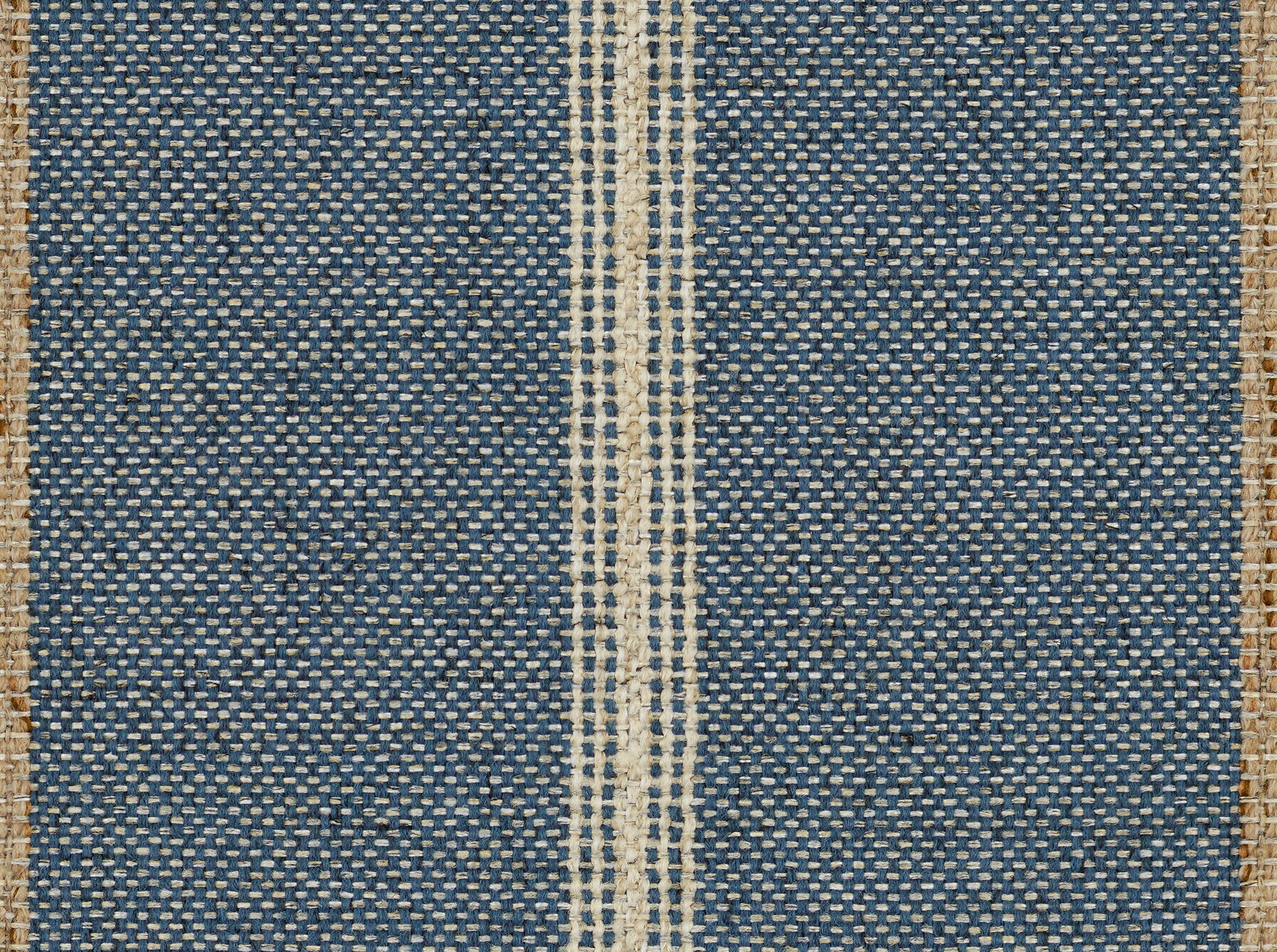  700879 