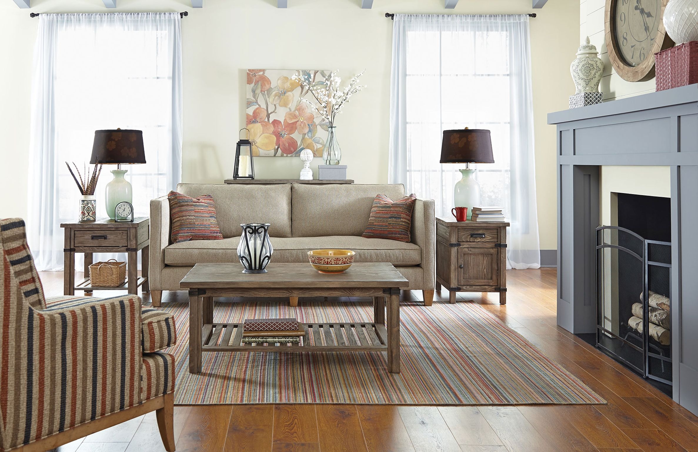 Kincaid Furniture Living Room Chairside Table 59026 Carol House