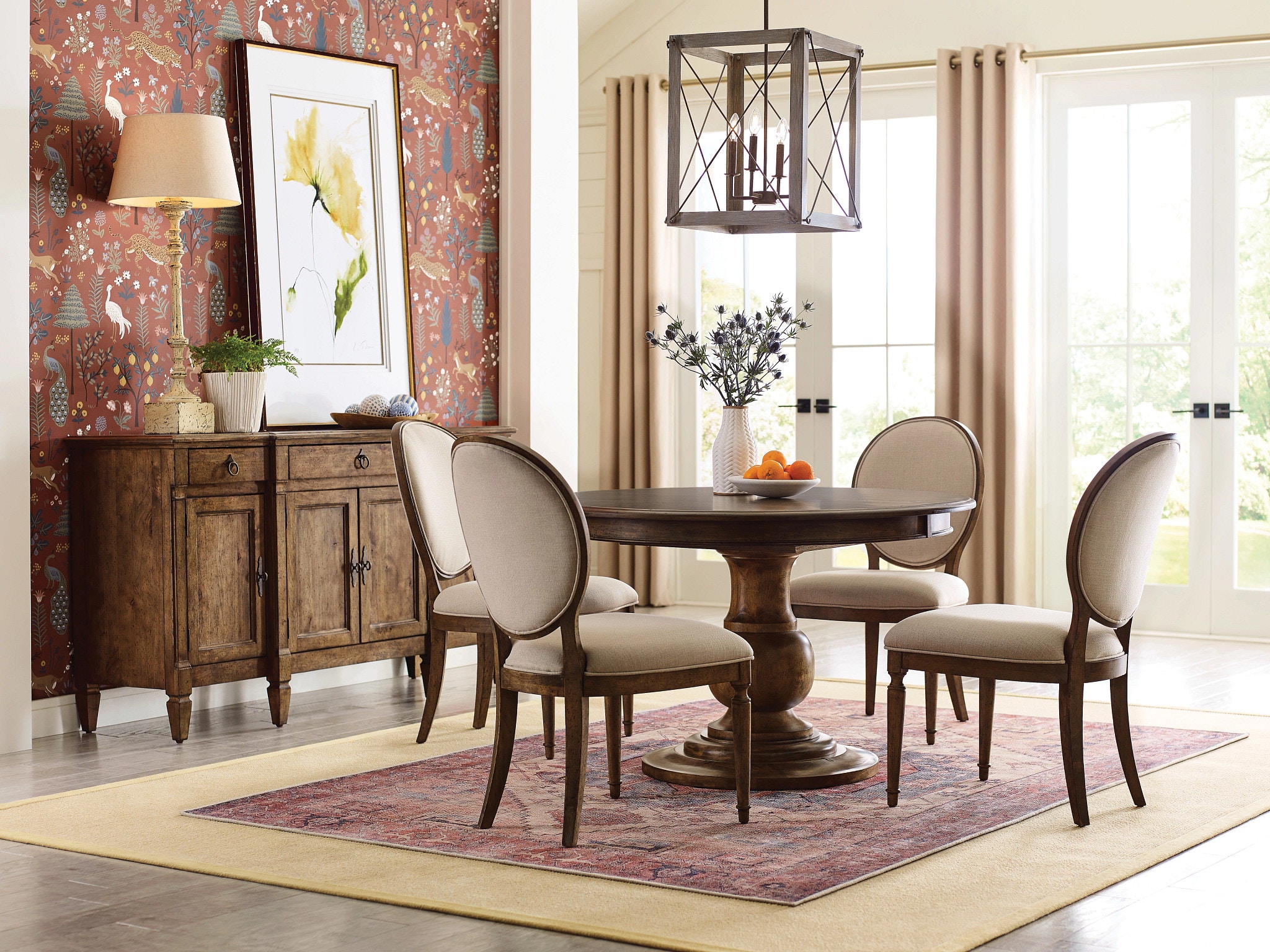 Kincaid dining table and chairs hot sale