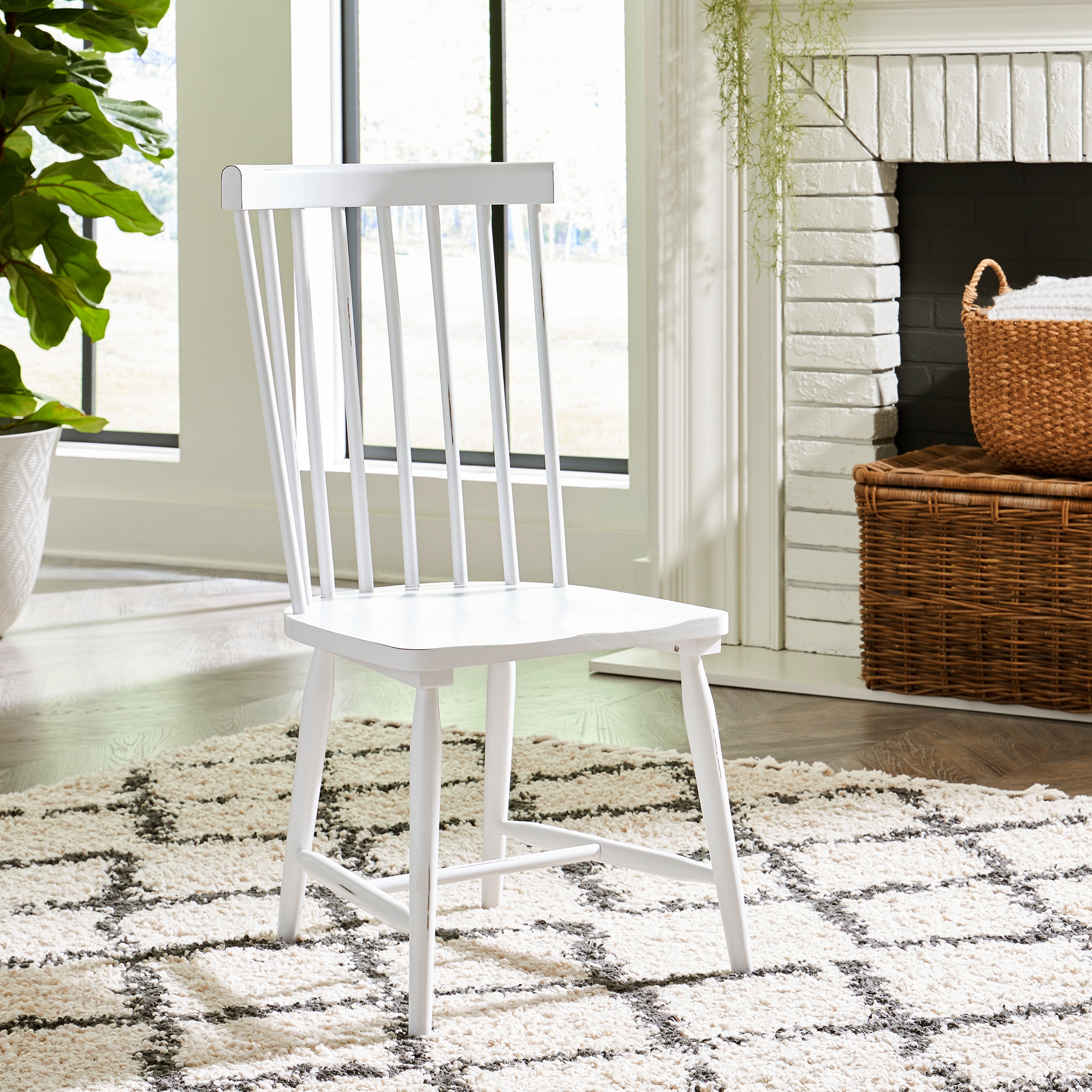 White spindle 2024 back chairs