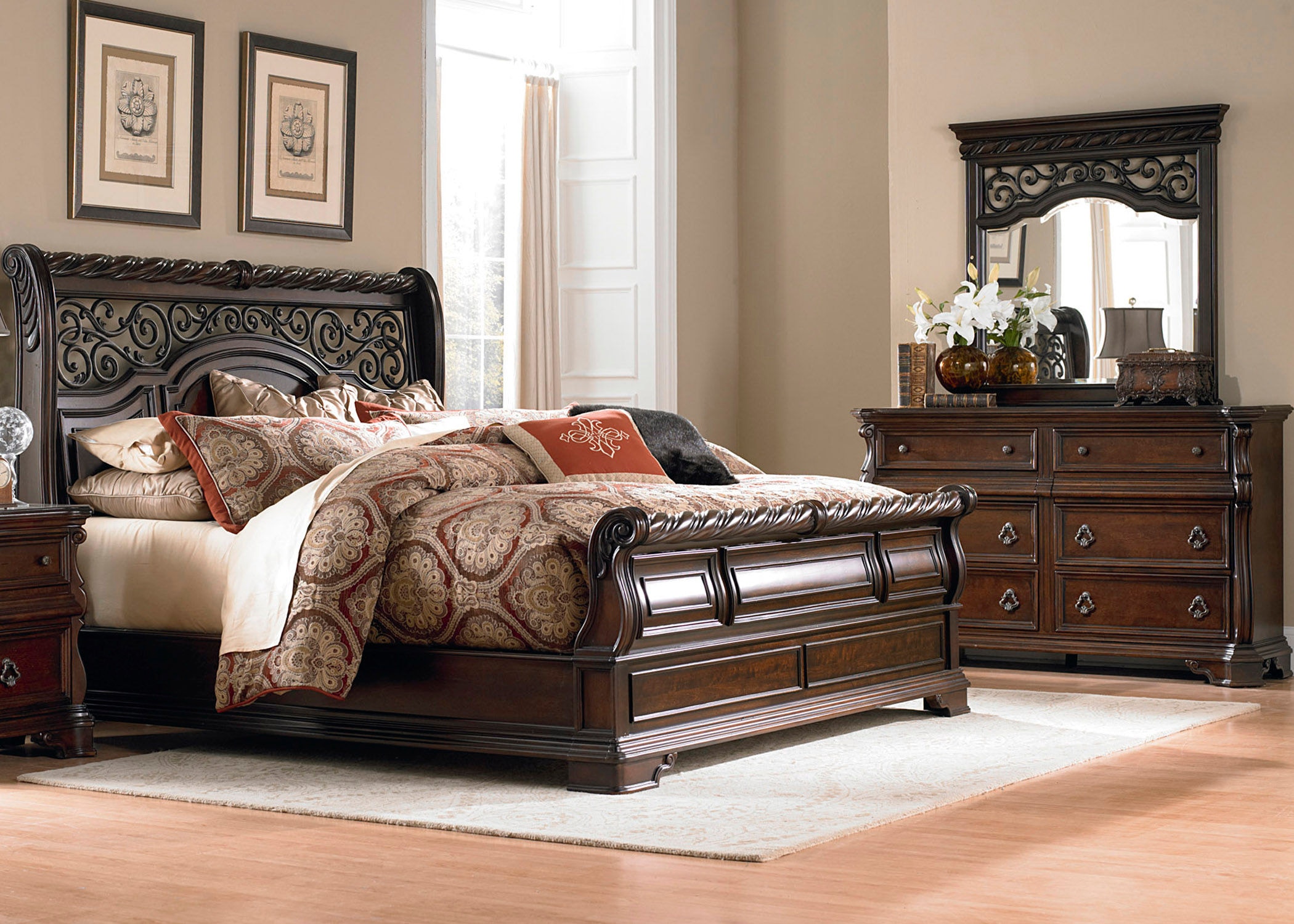 Black wood online sleigh bed queen