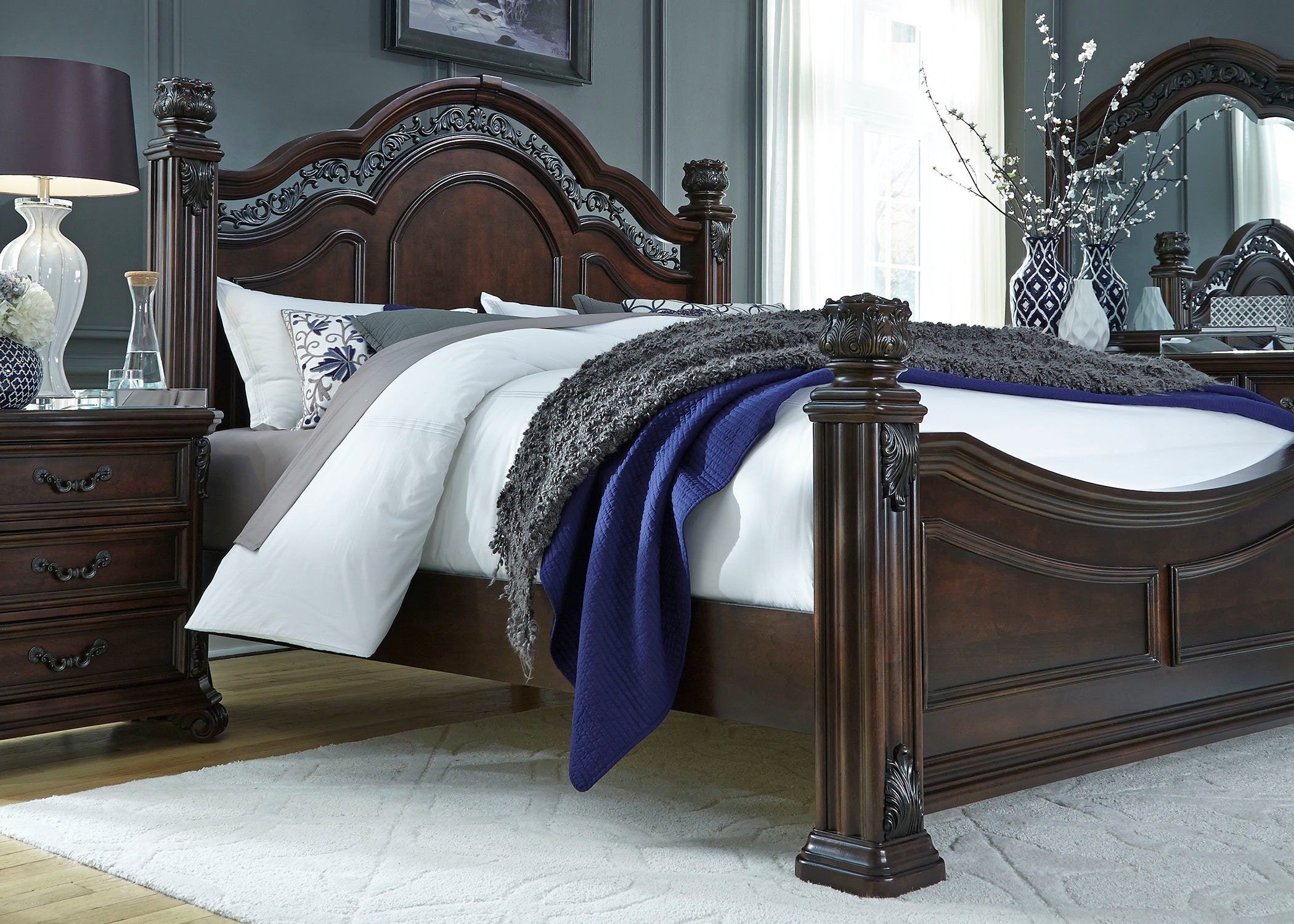 Queen poster bed deals set