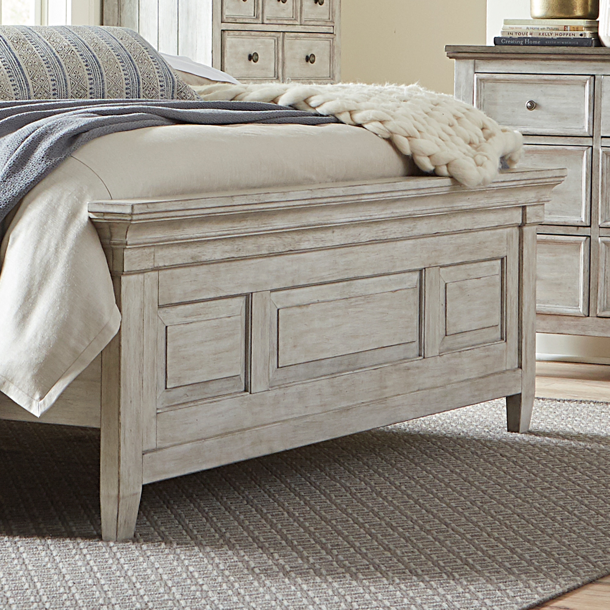 Liberty Furniture Bedroom King Panel Bed 824BRKPB Trivett's