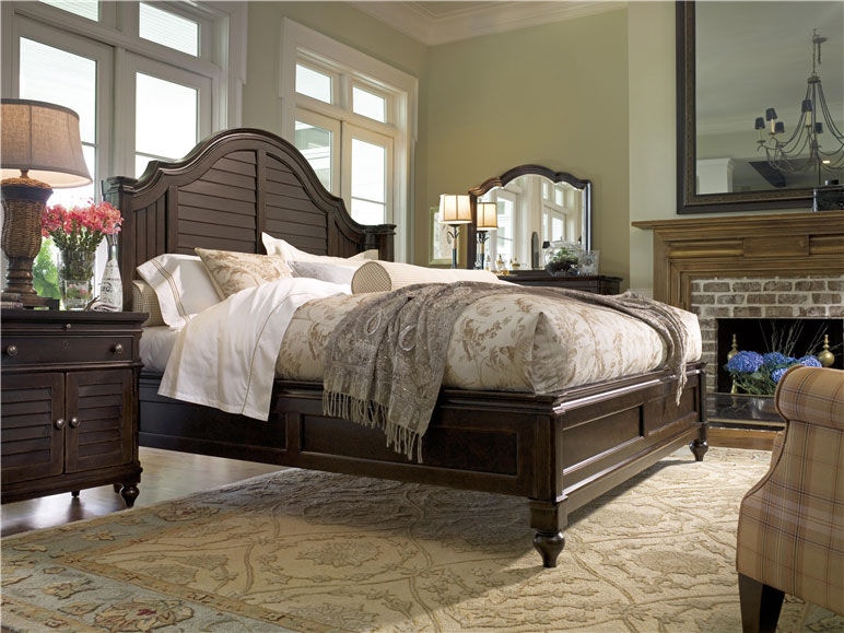 Paula Deen By Universal Bedroom Steel Magnolia Queen Bed 932210b