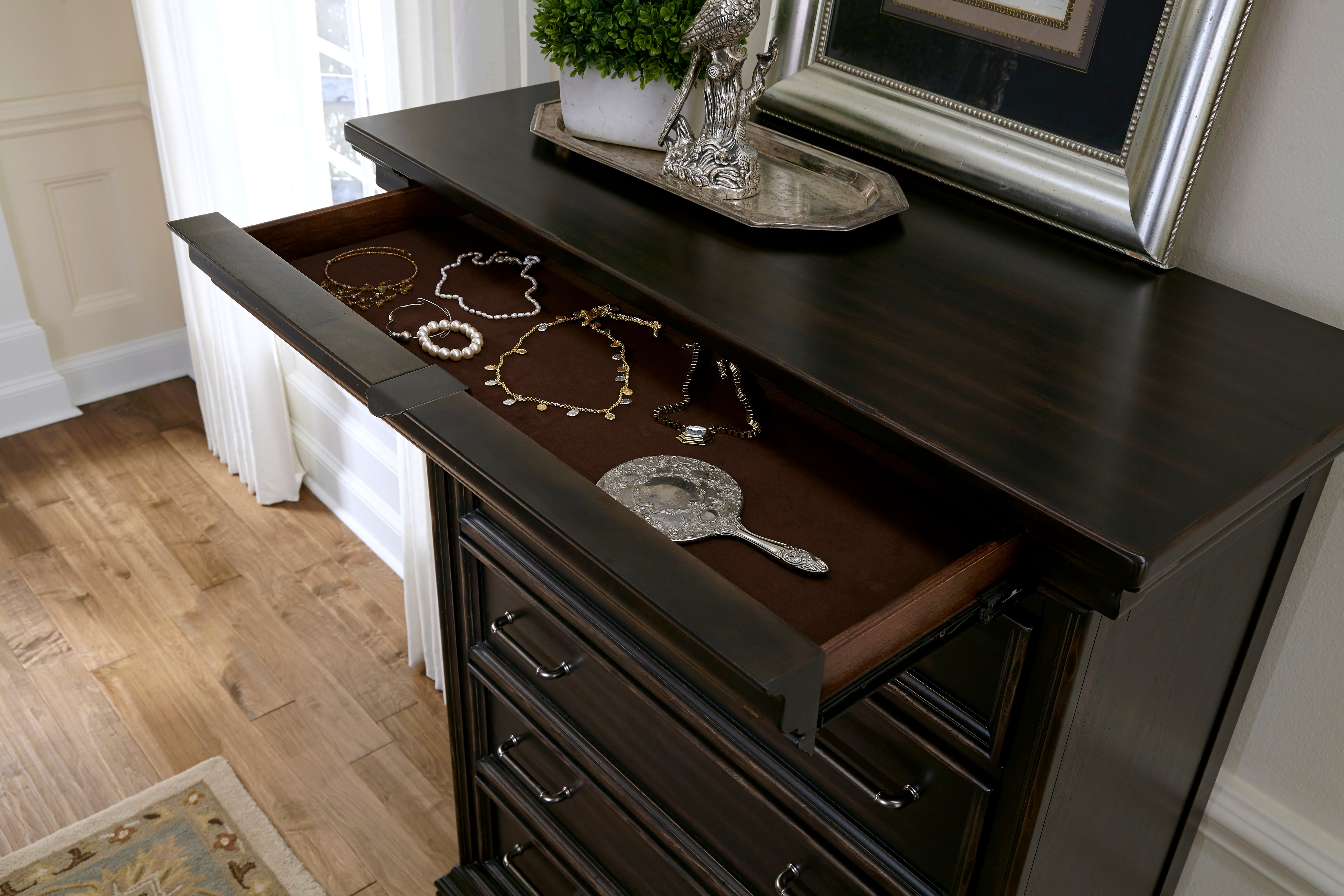 Pulaski Furniture Bedroom Caldwell Drawer Chest P012124 Pulaski