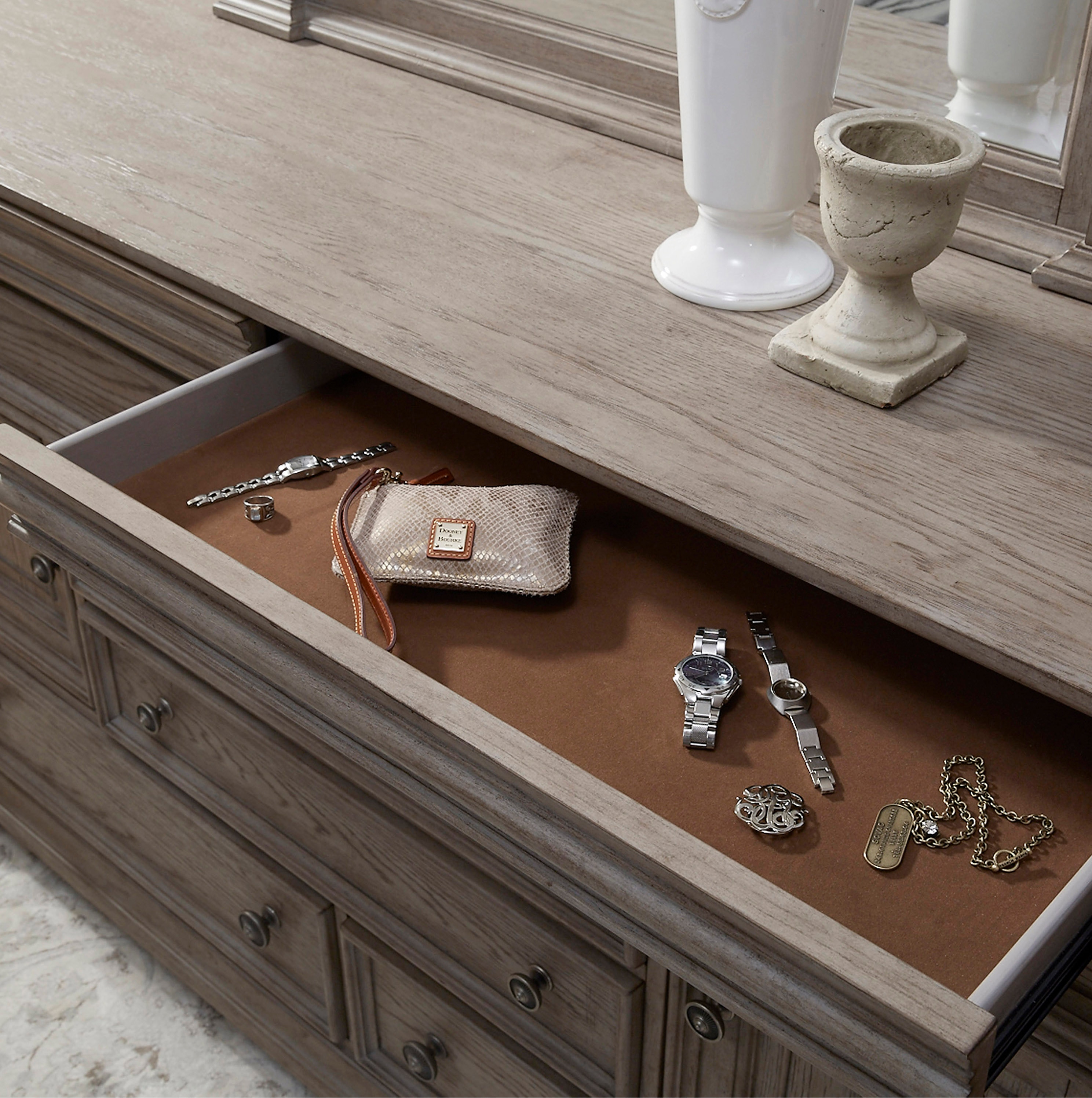 Drawer　ブラウス SLF Bedroom Lenox 6-Drawer Sliding Door Dresser with Storage S964