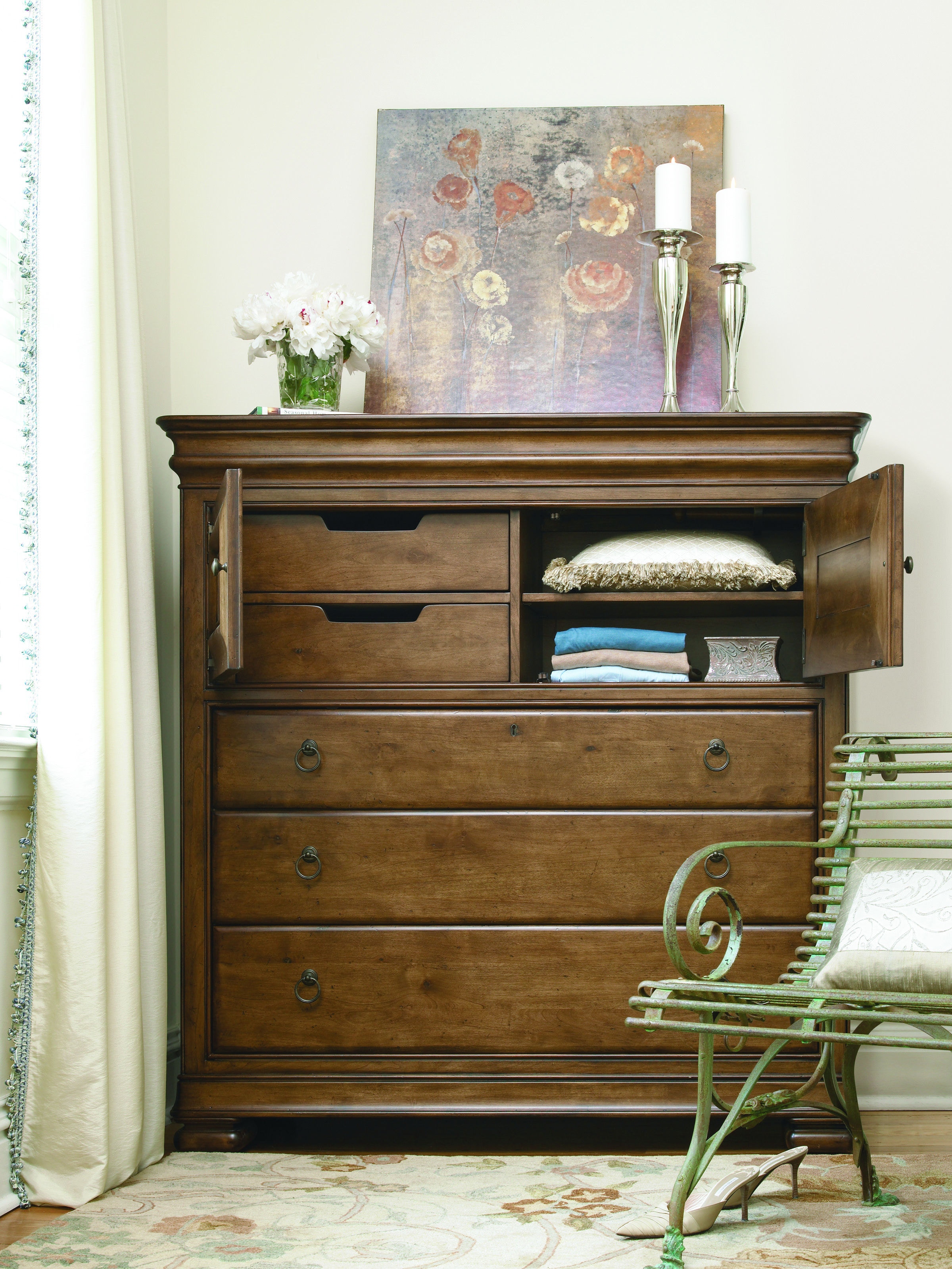 Universal Furniture Bedroom Dressing Chest 071175 Wells Home