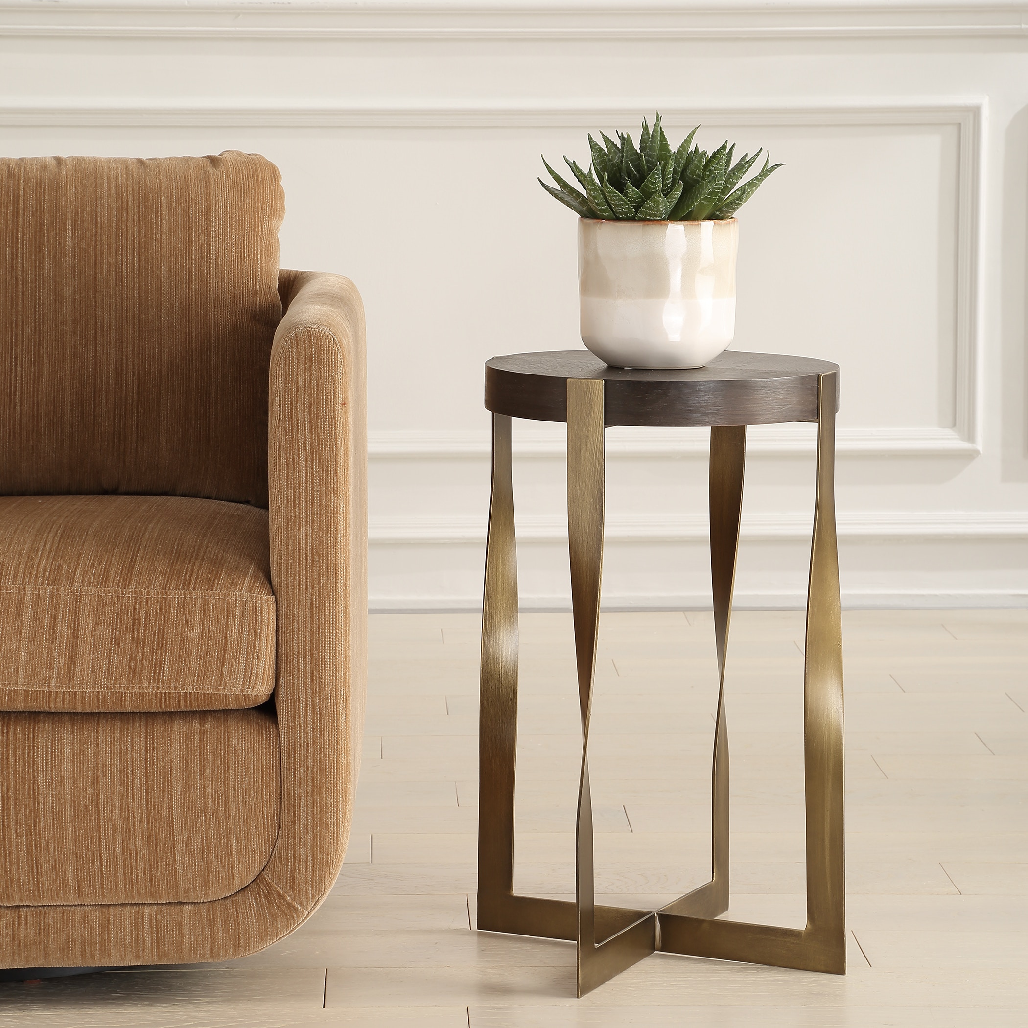 Retro RS-TABLE A Twist Brass メーカー完売品 Drew Brass Accent Table UT50061