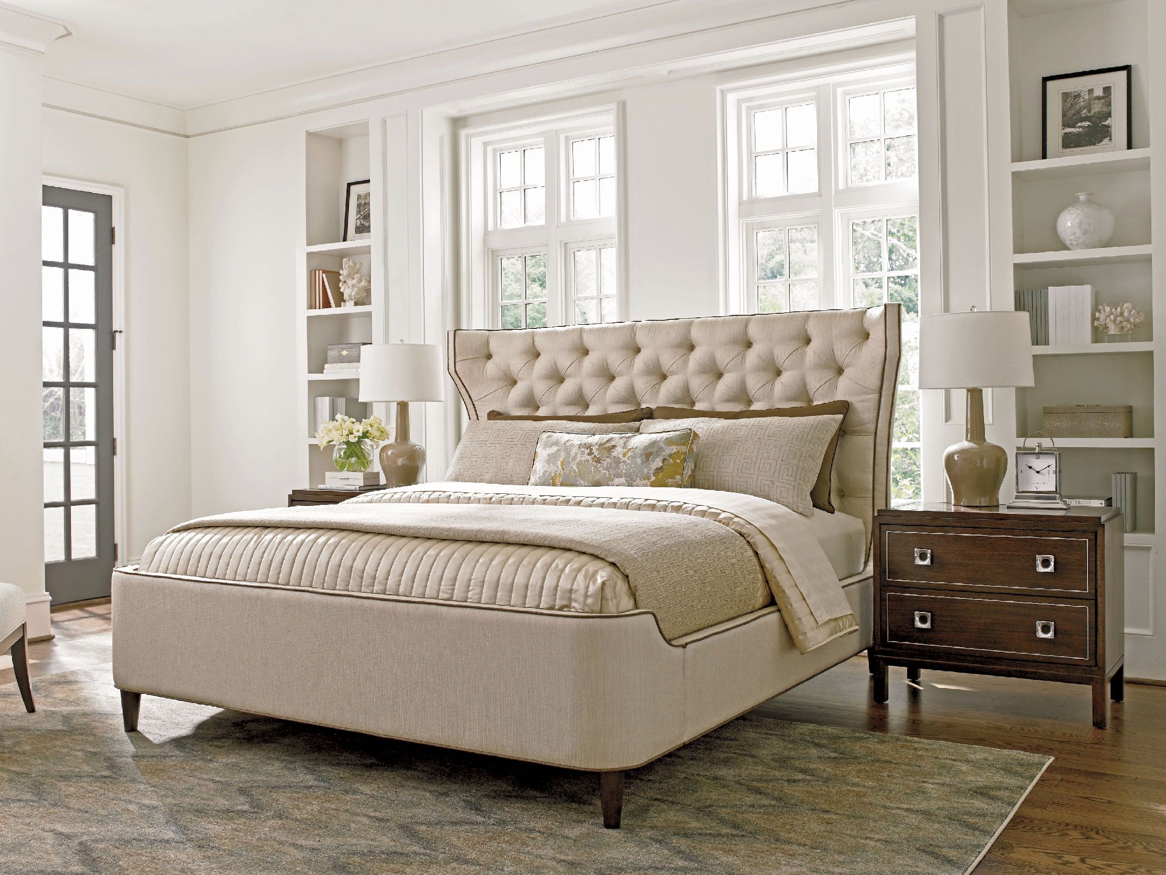 Lexington Bedroom Mulholland Upholstered Platform Bed 5/0