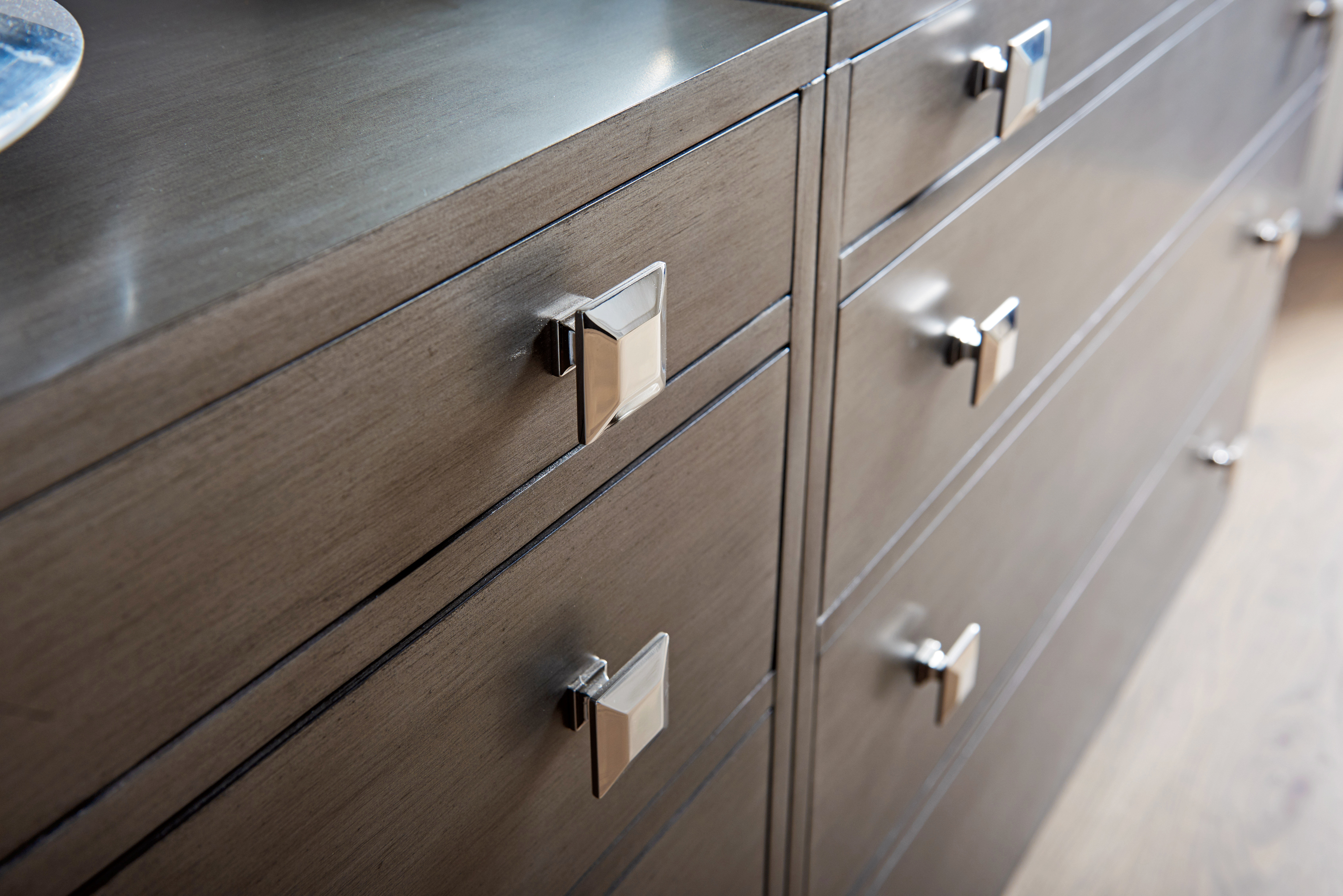 Lexington Bedroom Cavalaire Bachelors Chest 732 624 Flemington Department Store Flemington NJ