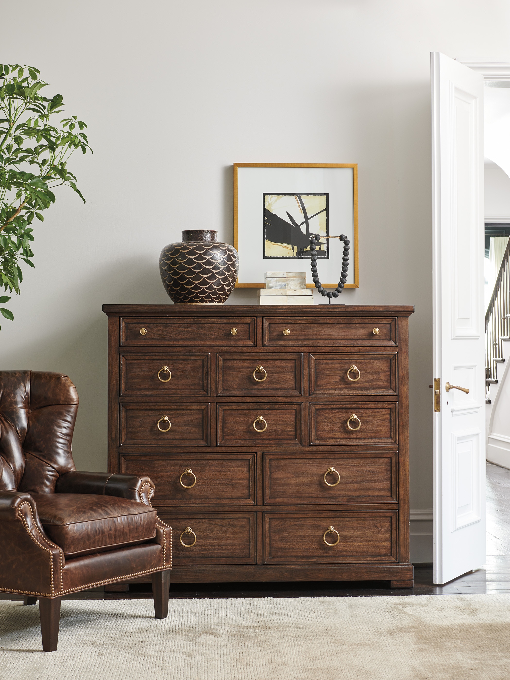 Lexington 740 329 Bedroom Crosby Gentleman s Chest