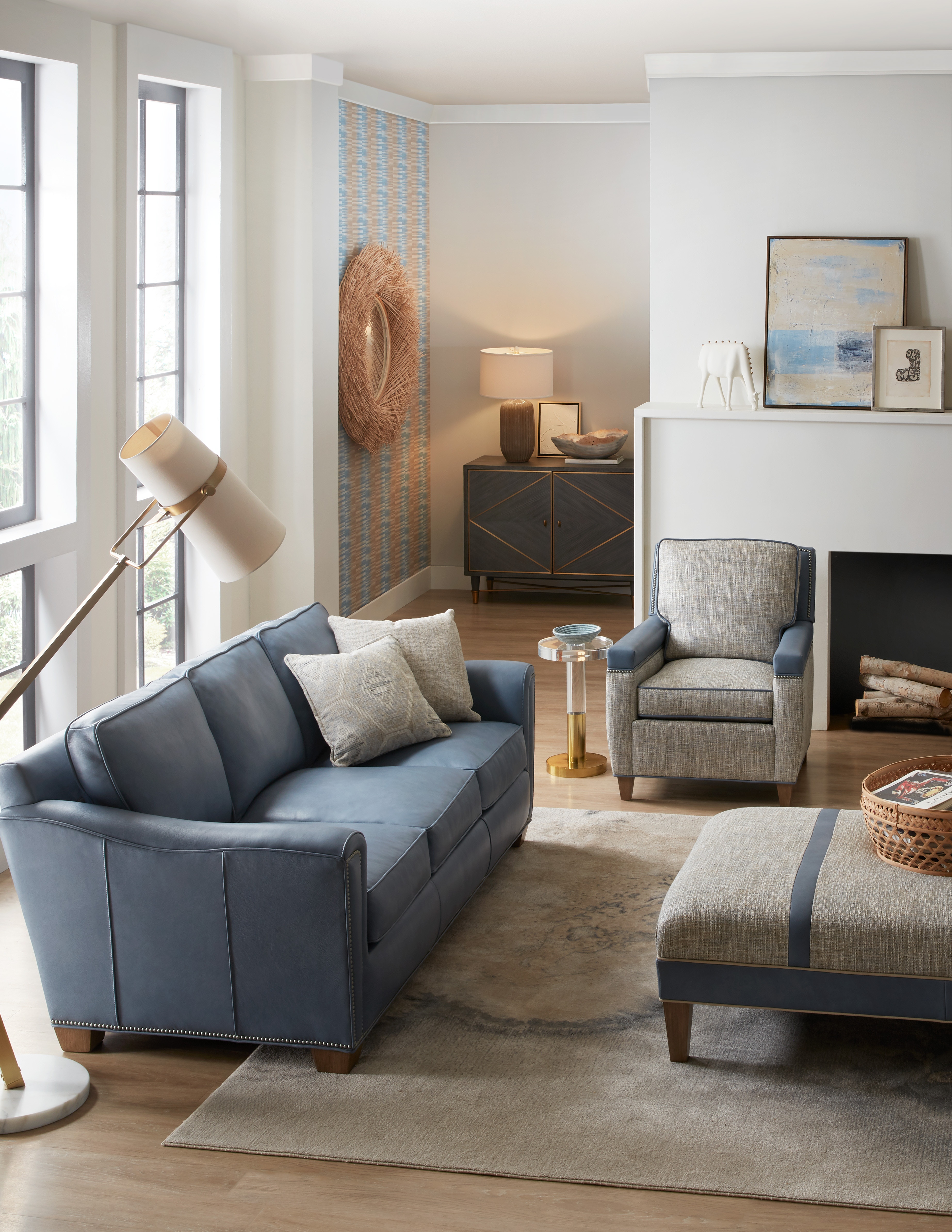 Bradington Young Living Room Lennon Stationary Sofa 8Way Tie 73295