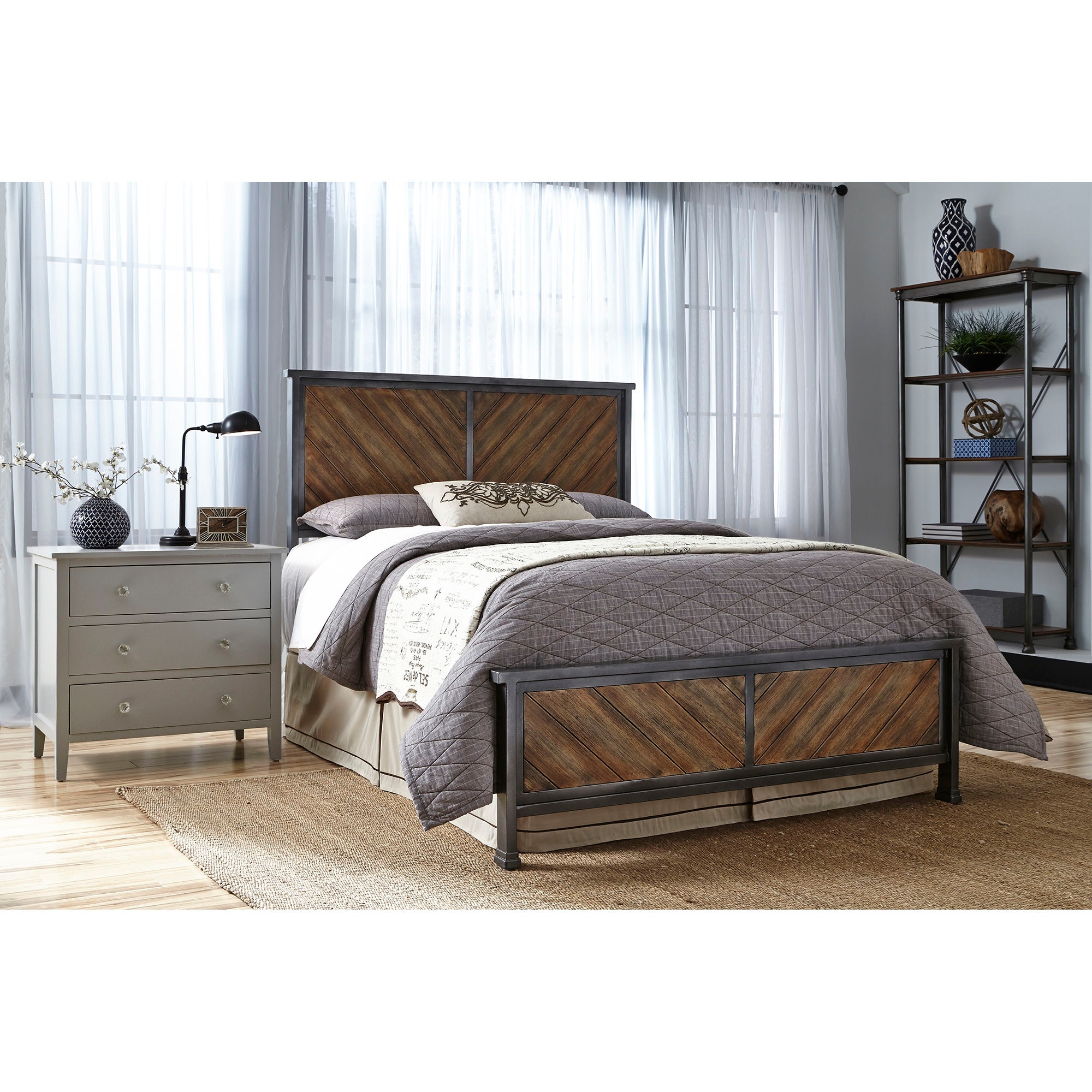 Braden iron deals bed