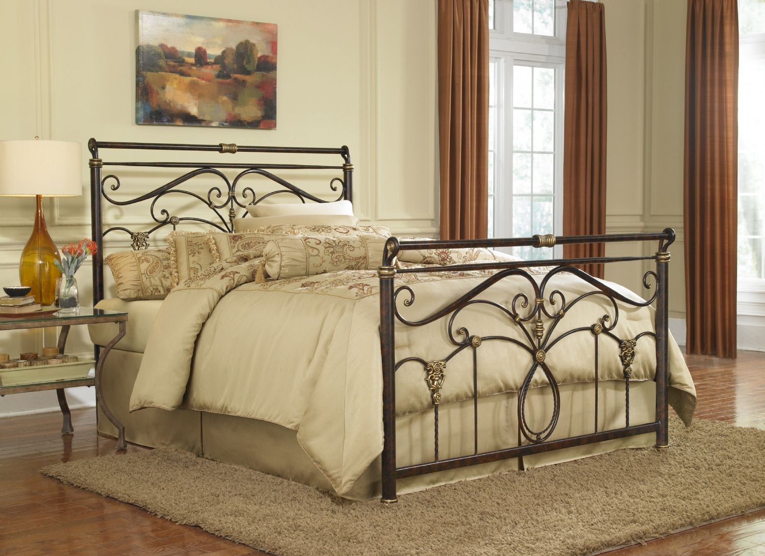 Iron sleigh deals bed queen