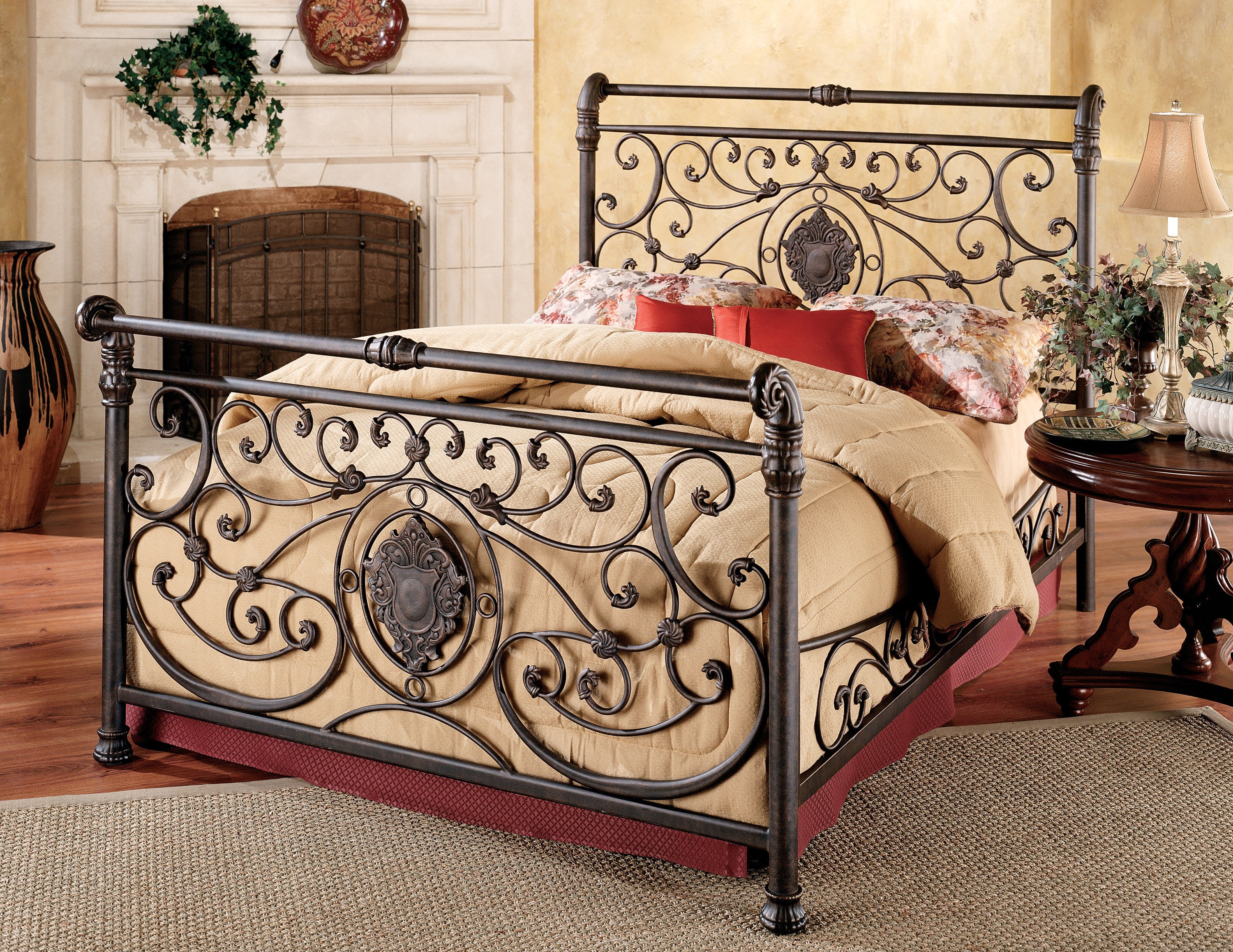 Iron bed california deals king