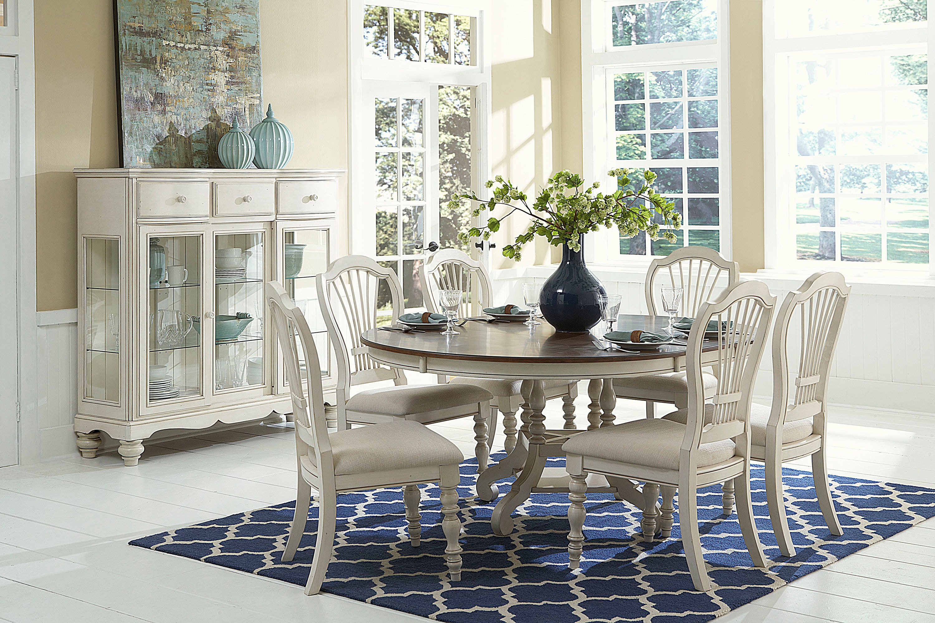 Glenn hill 7 piece deals dining set