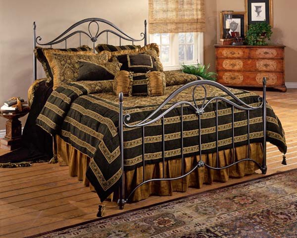 Hillsdale Furniture Bedroom Kendall Bed Set Queen Rails Not Included 1290 500 Turner