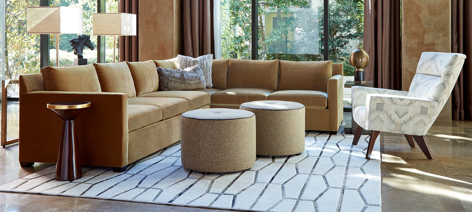 Huntington House Living Room Sectional 2600 SECT TRACK Carol House Furniture Maryland Heights