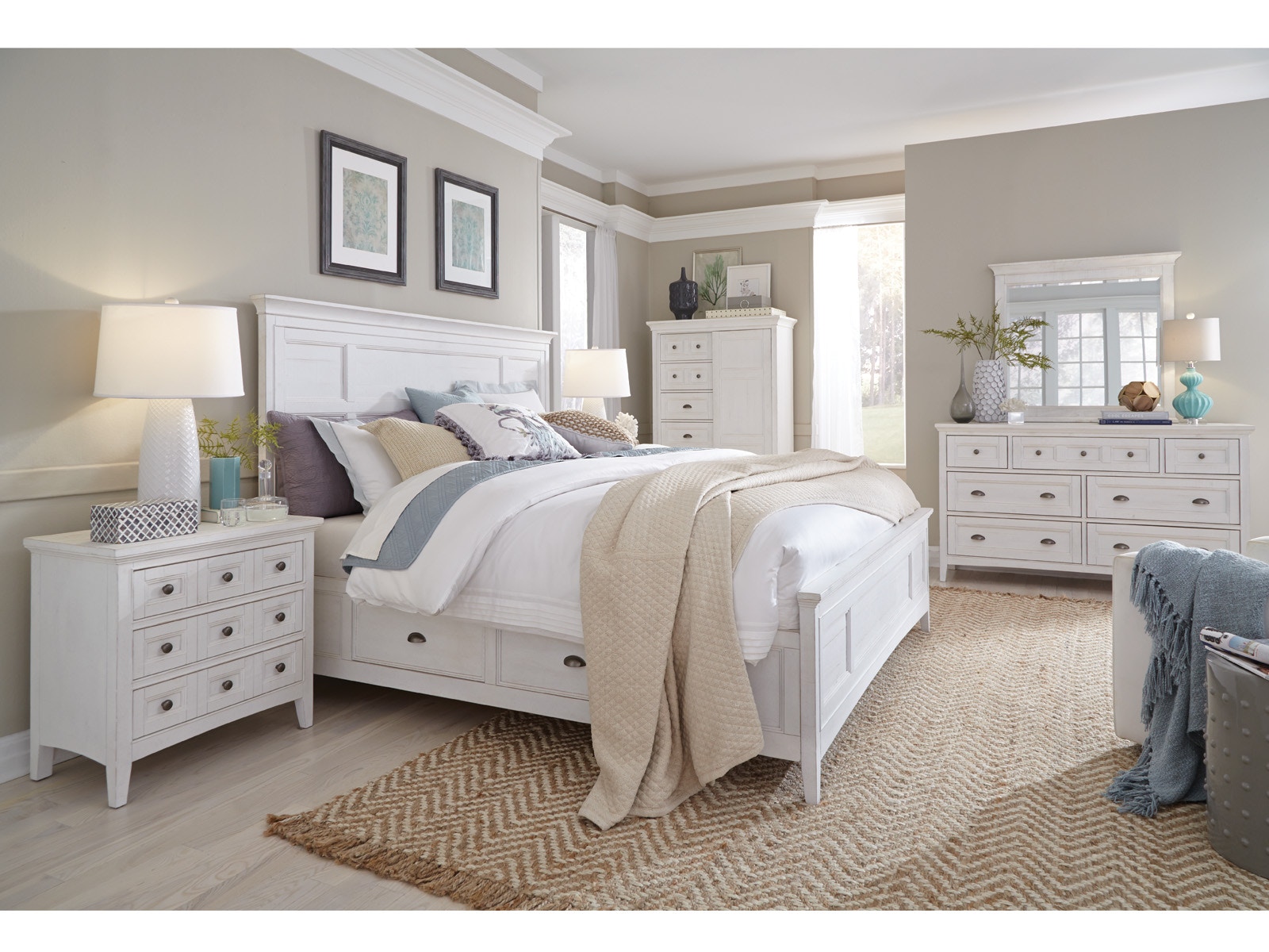 Magnussen Home Heron Cove Queen Panel Bed - Thumbnail 3