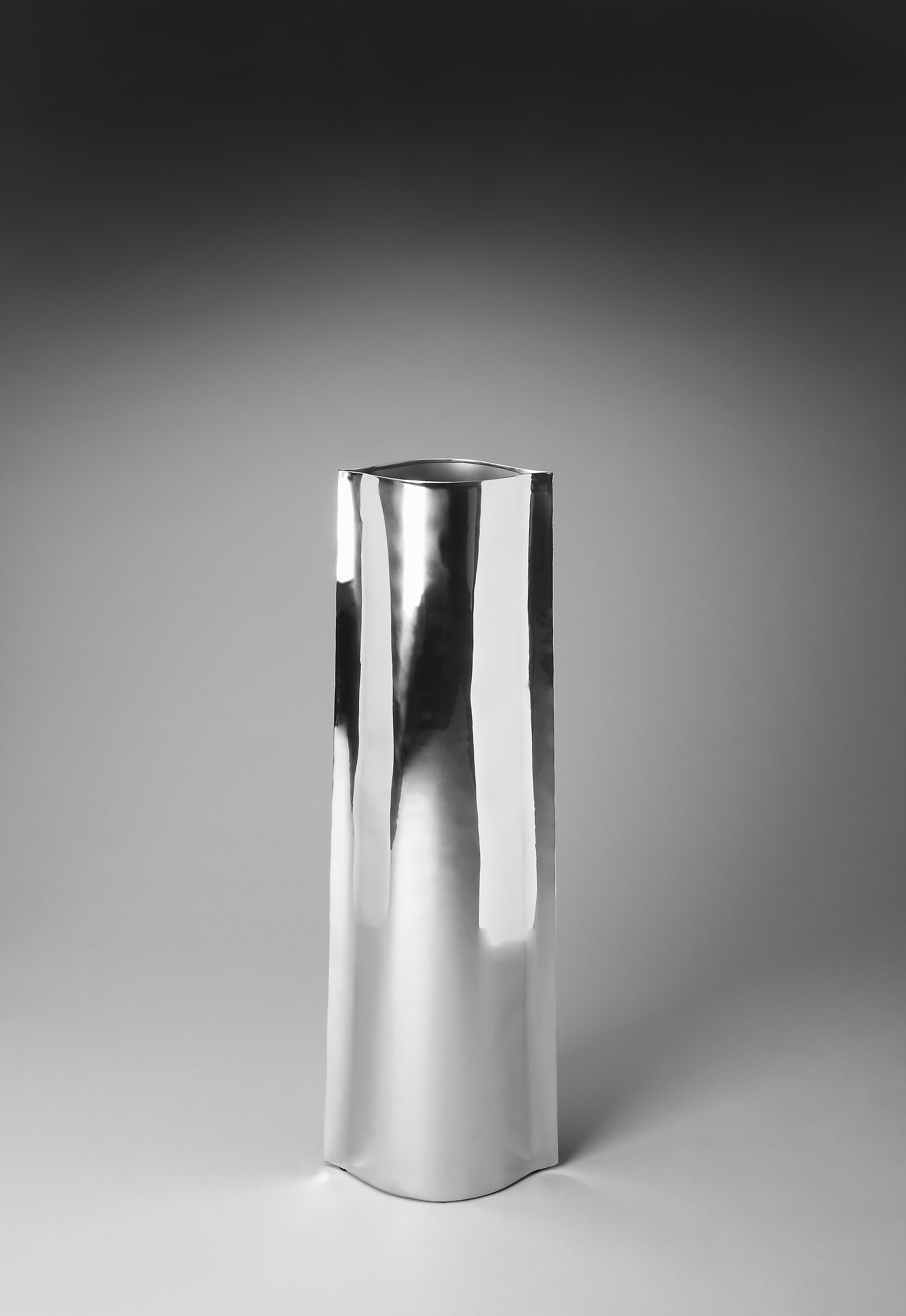 Butler Specialty Company Daphne Floor Vase 2725016 - Priba Furniture ...