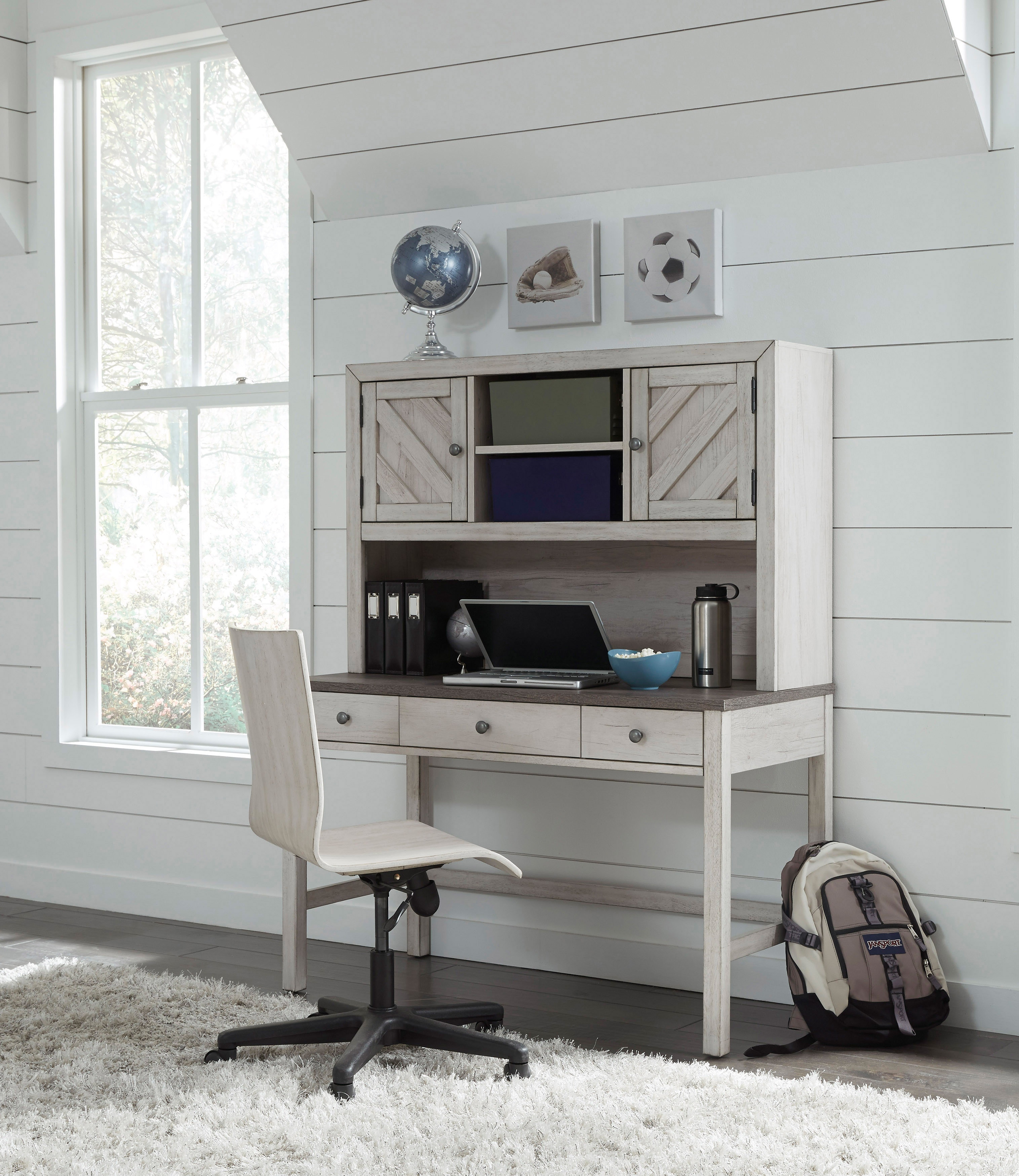 White desk store with usb ports