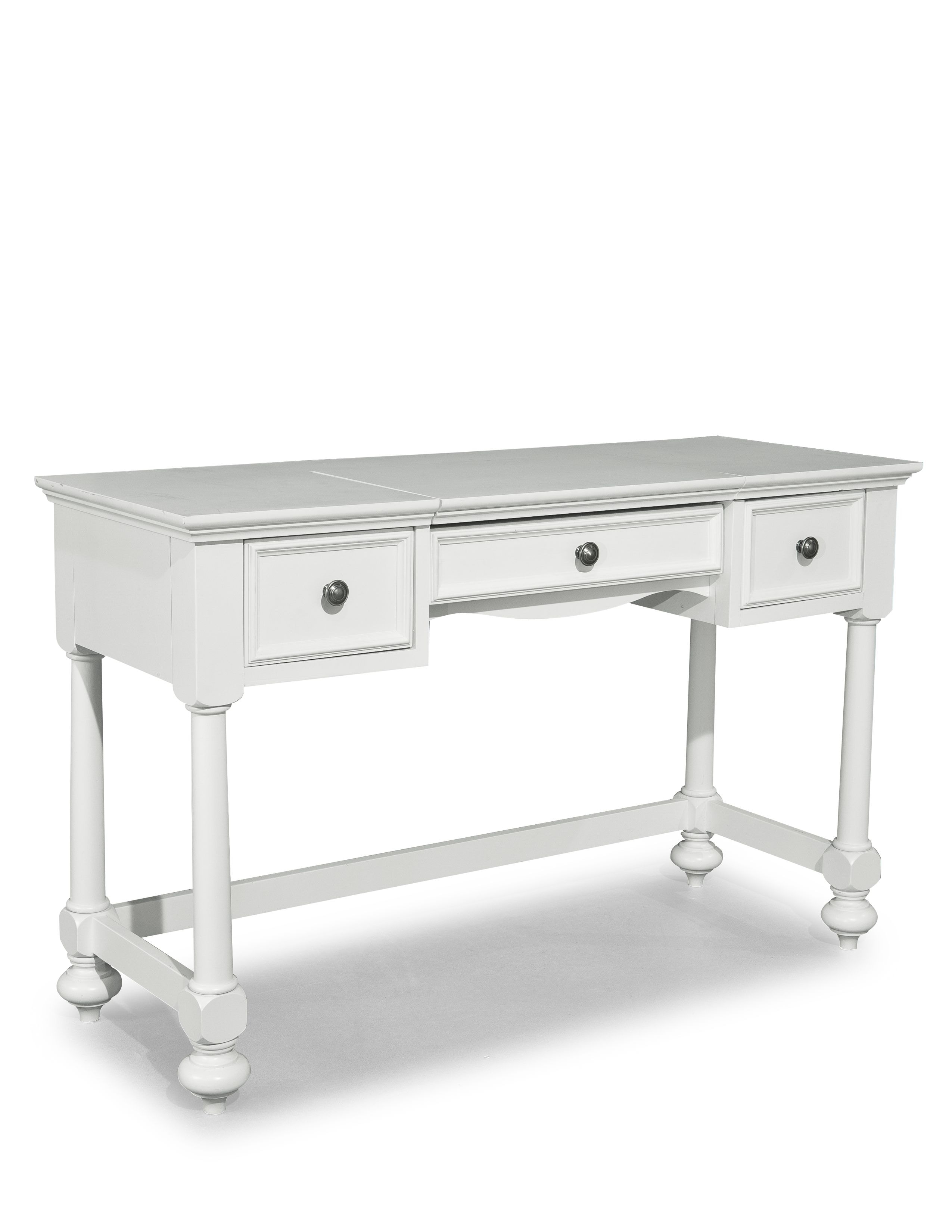 White deals traditional desk