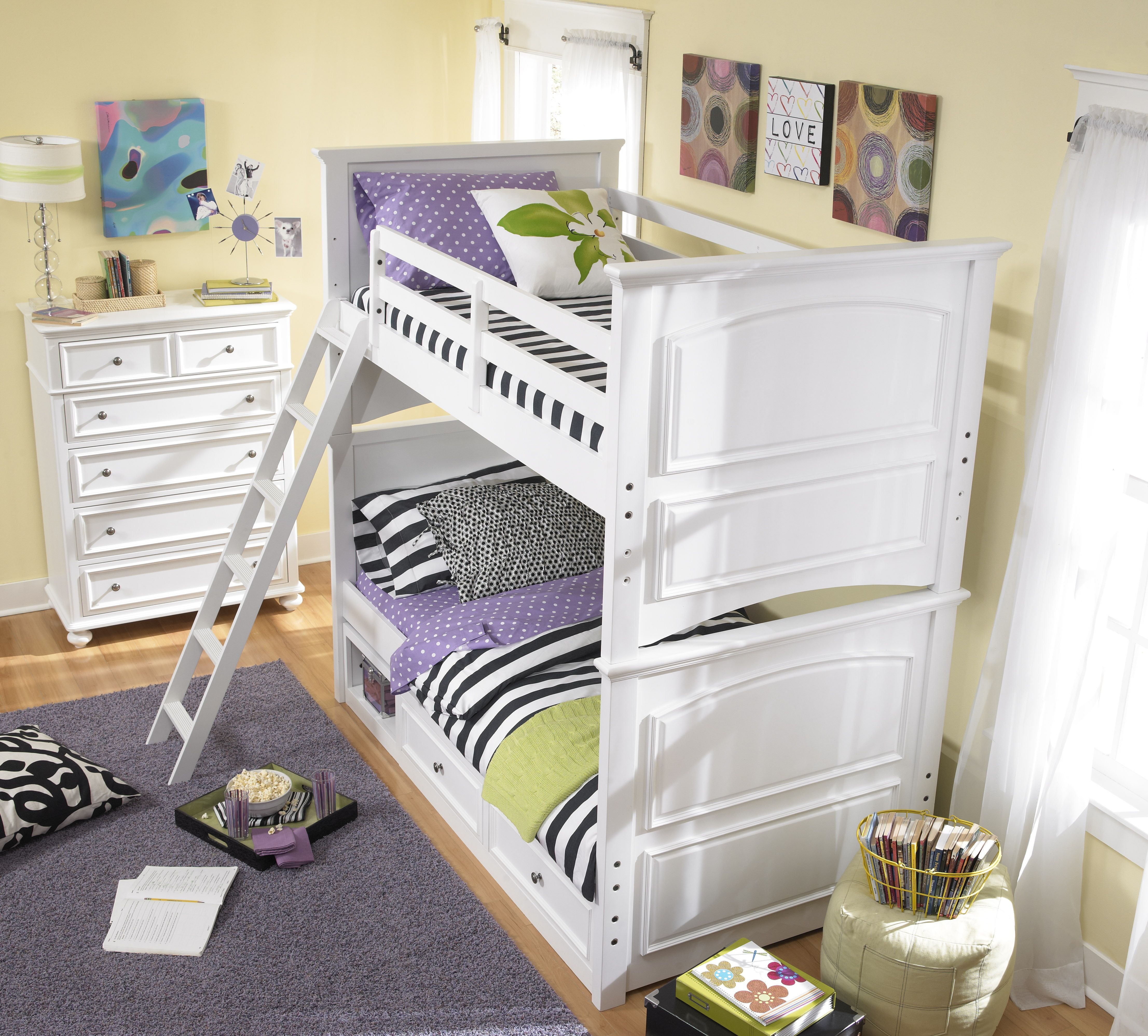 Madison Complete Twin over Twin Bunk Bed QLN28308110K