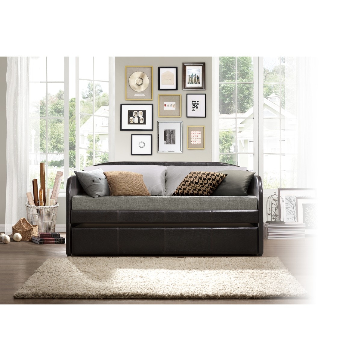 Black leather deals daybed with trundle