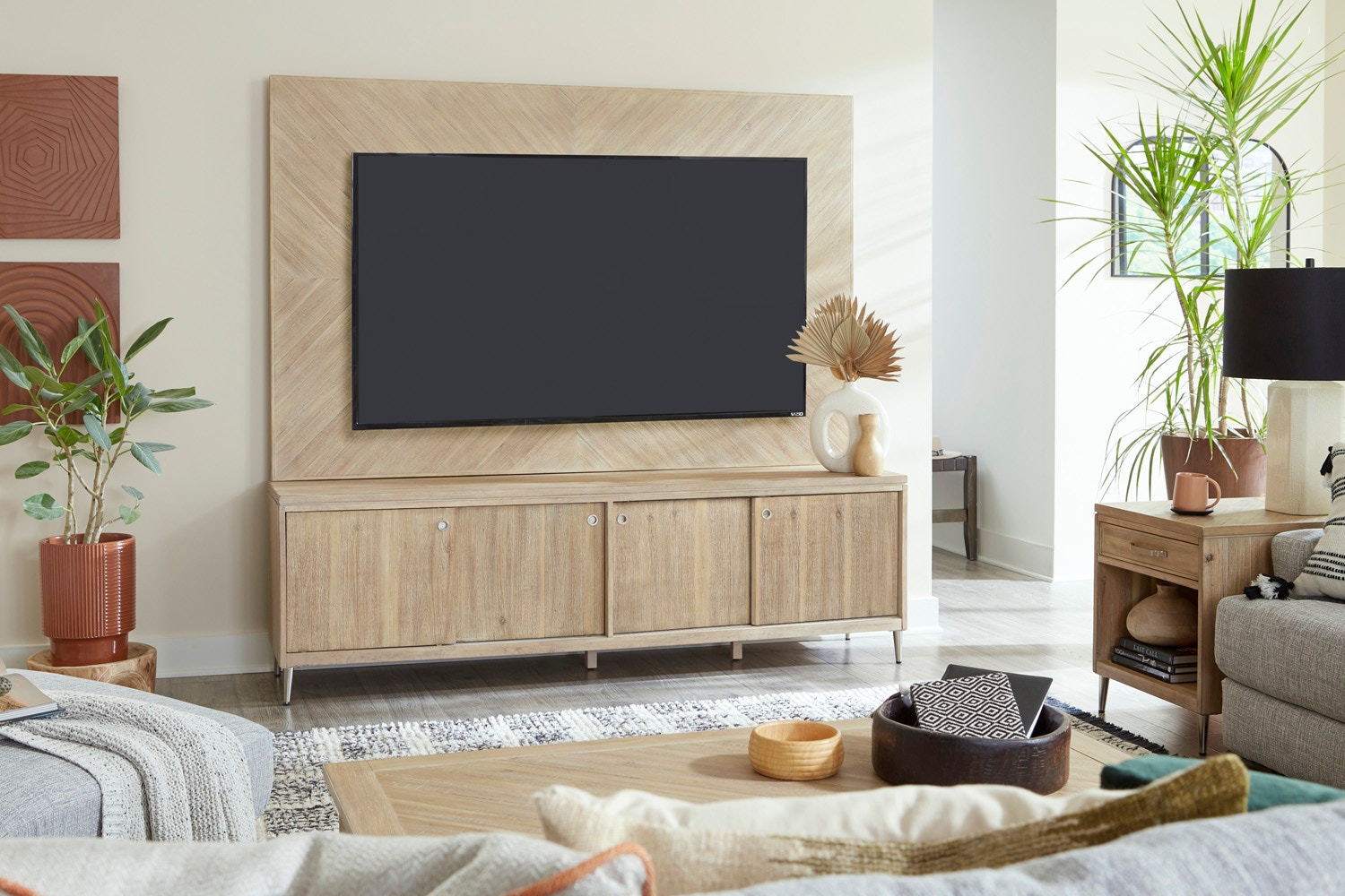 TV Backer Panel HWI644280B