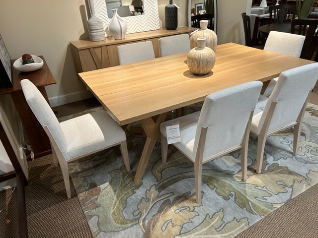 Stickley dining room online chairs