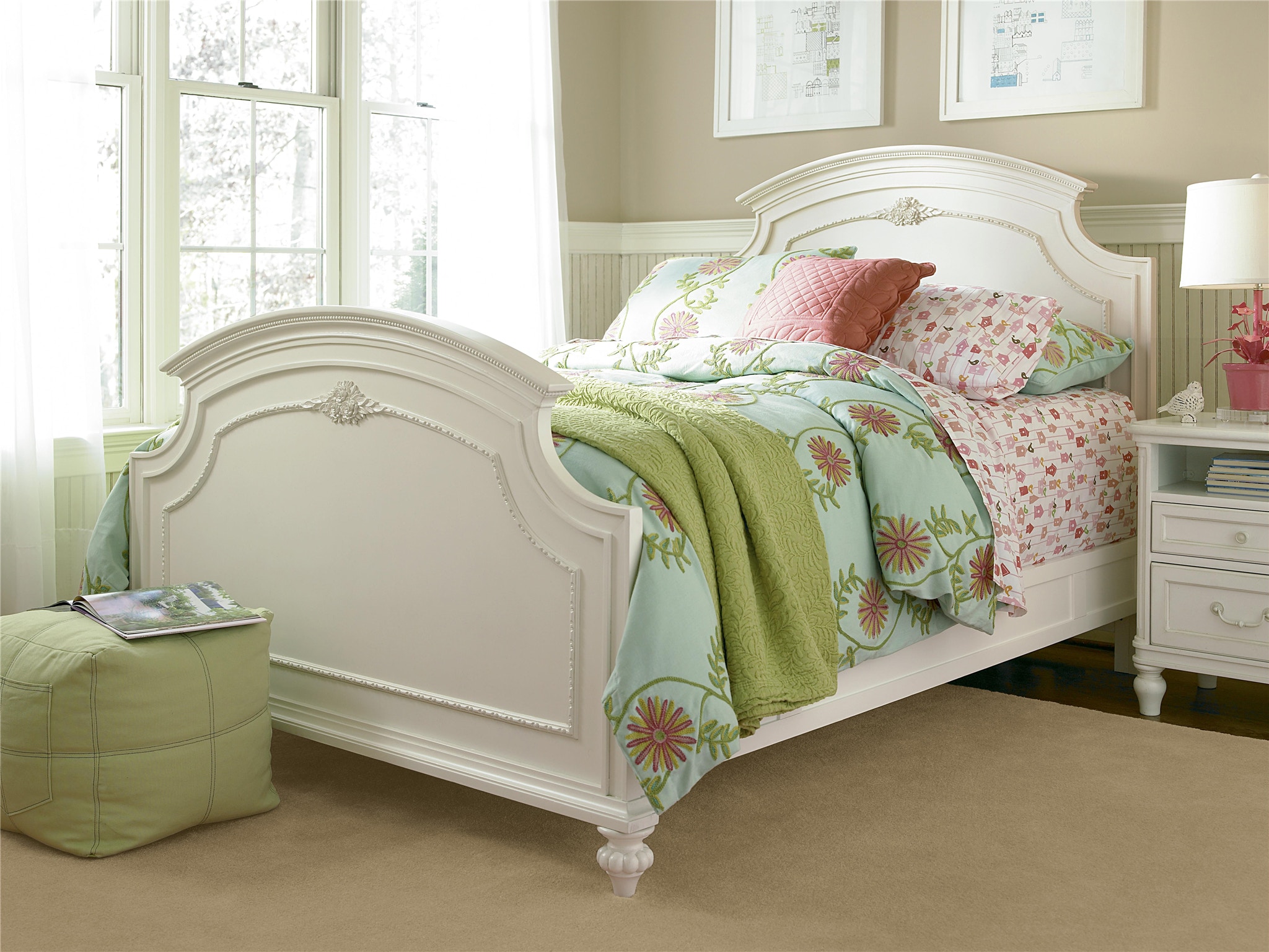 Smartstuff By Universal Youth Gabriella Panel Bed Full 136a040