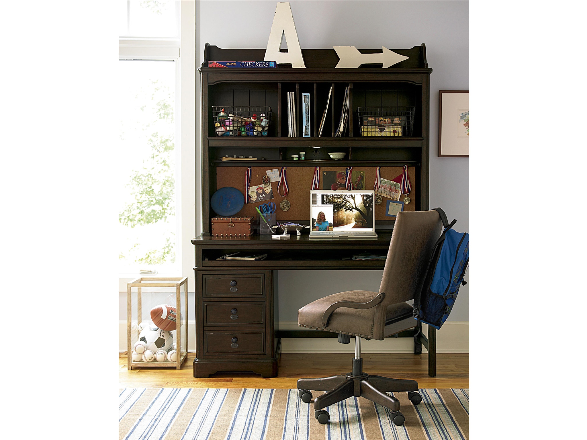 Smartstuff By Universal Youth Guys Desk Hutch 2391020 Norwood