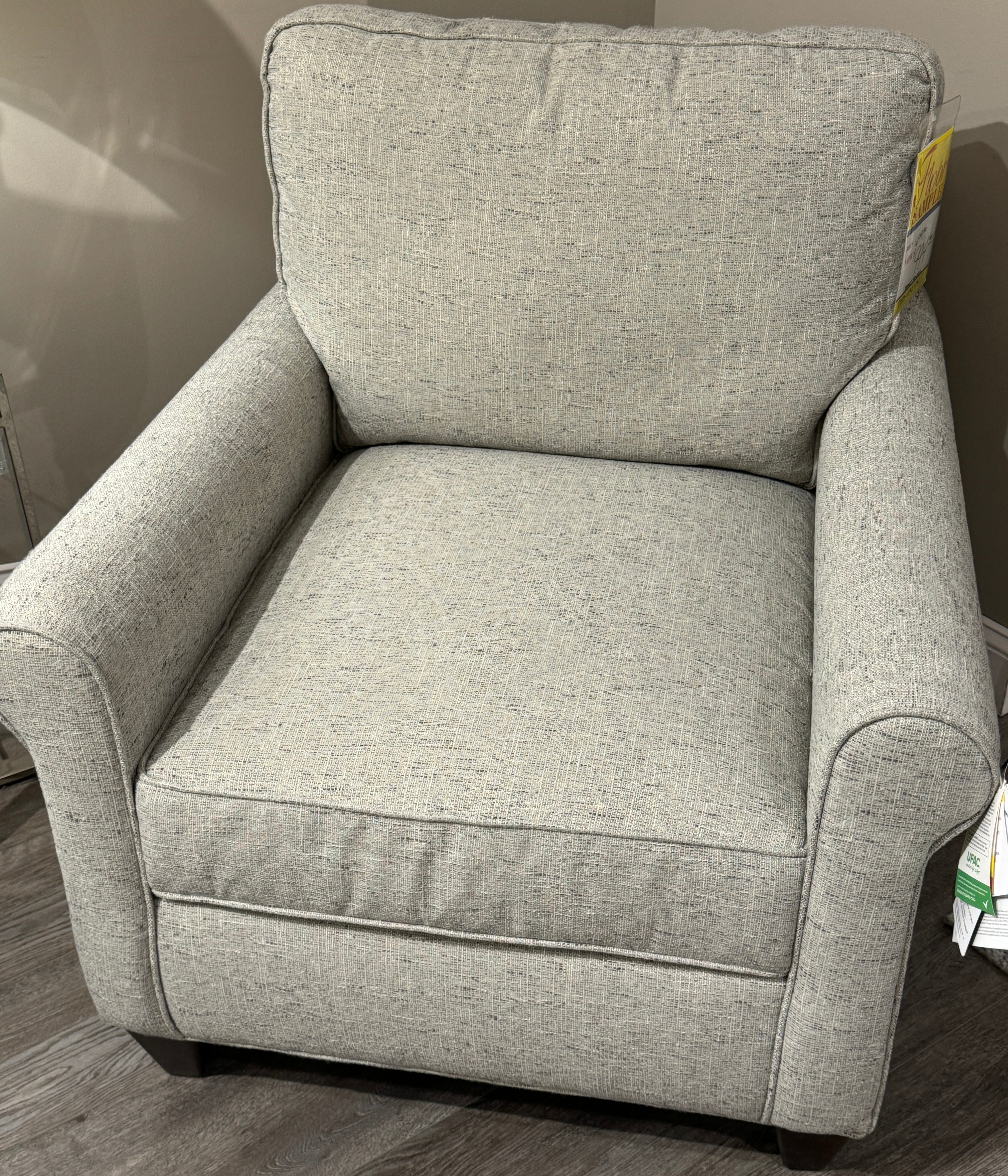 Bassett Chair C000-12DF
