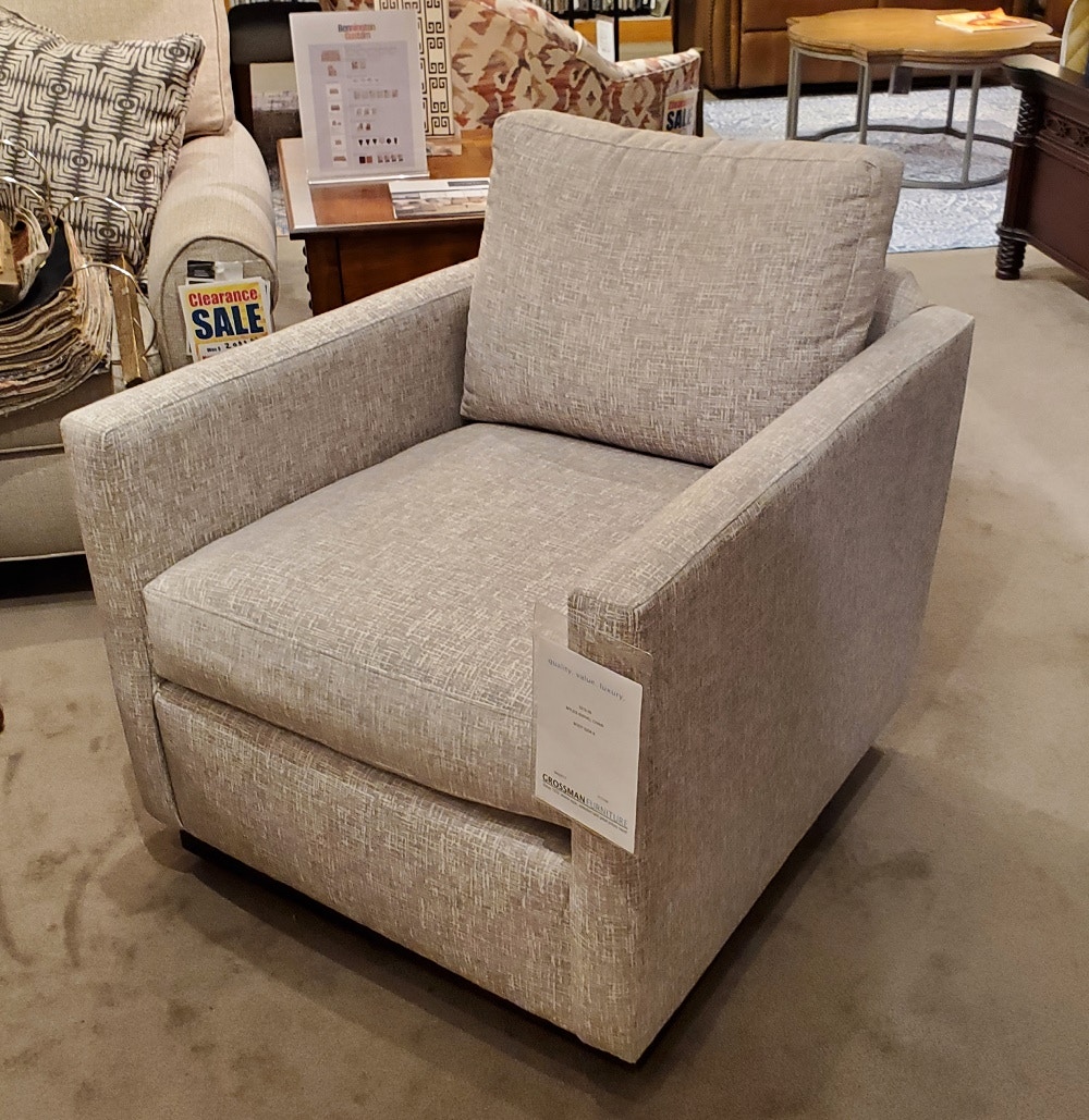 Bassett Myles Swivel Chair 1215-05