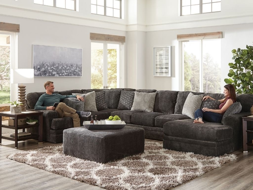 Mammoth modular store sectional