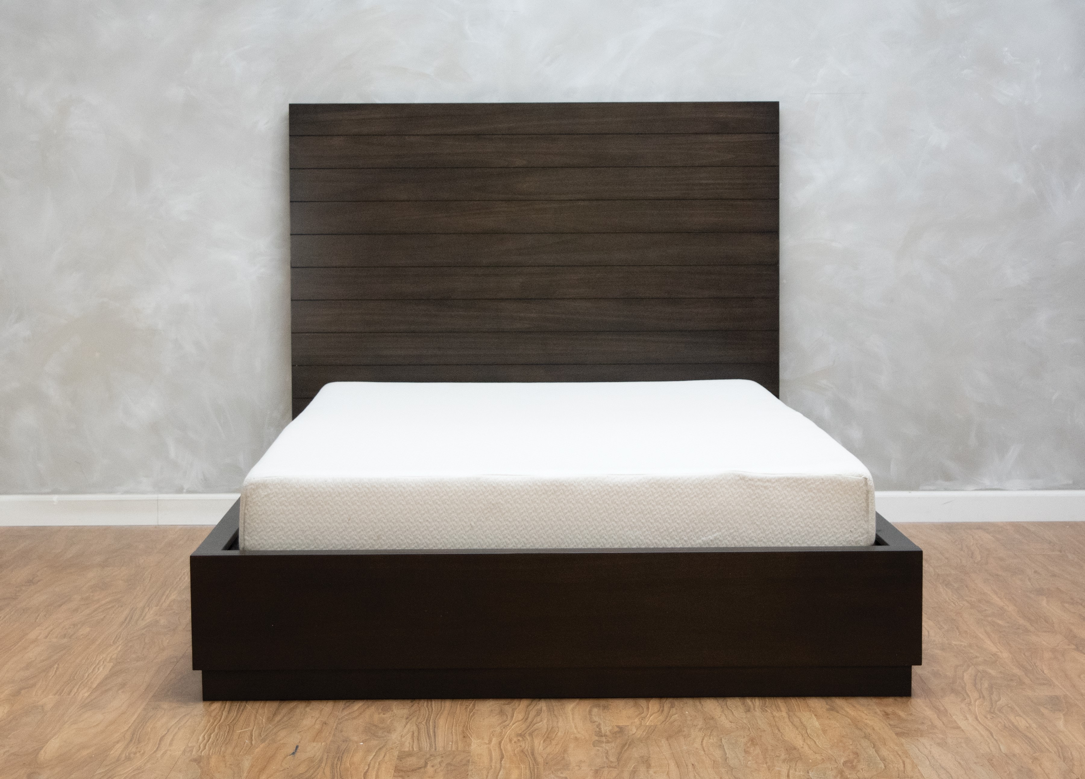 Austin Queen Panel Bed