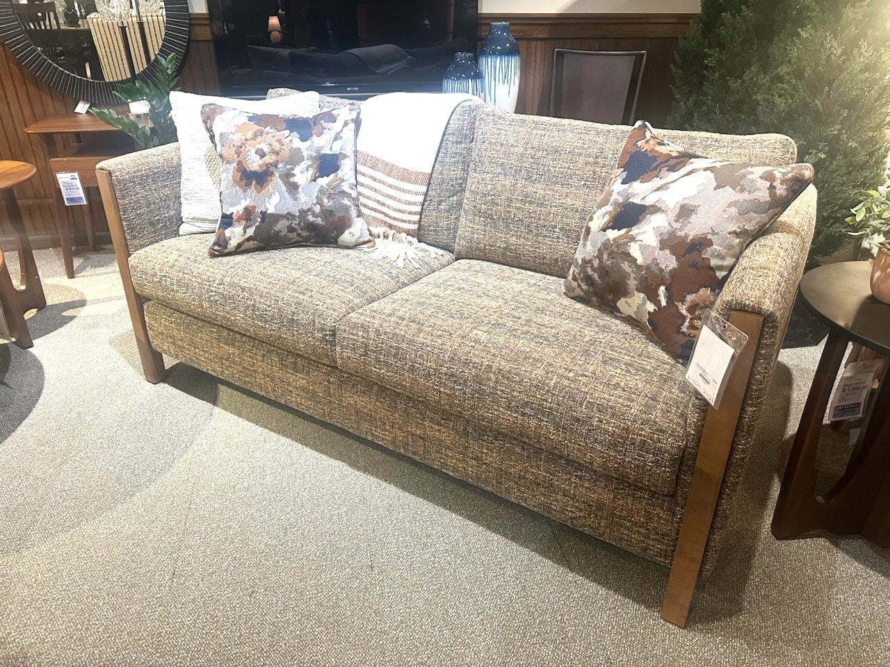 Clearance Marshfield Sofa 701126896