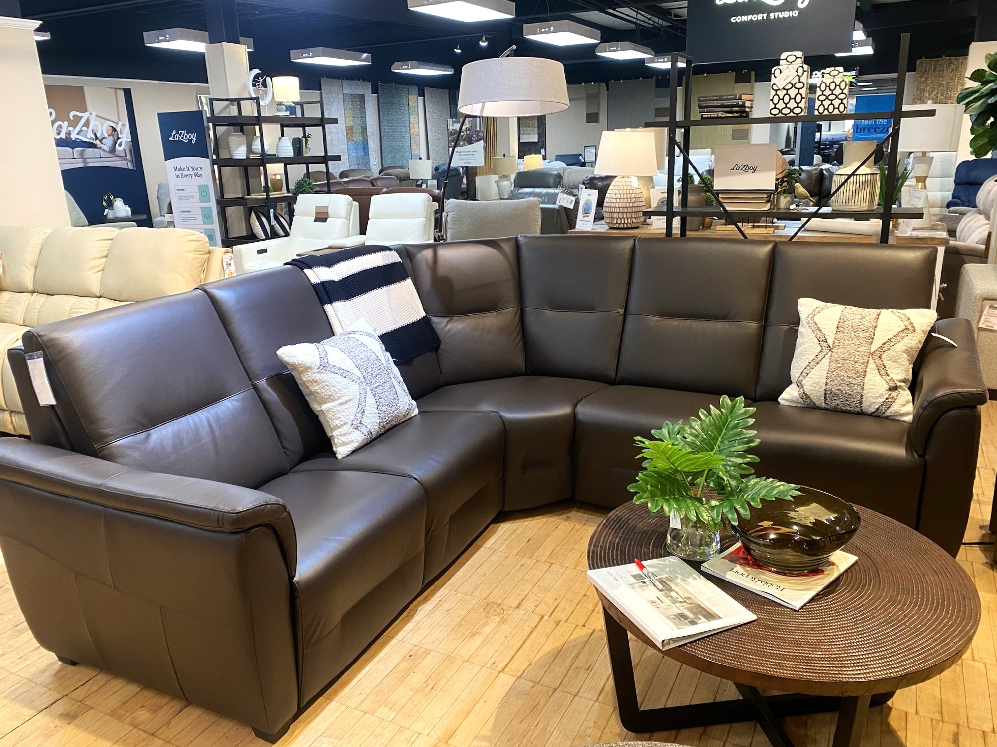 Clearance Palliser Power Reclining Sectional 40113