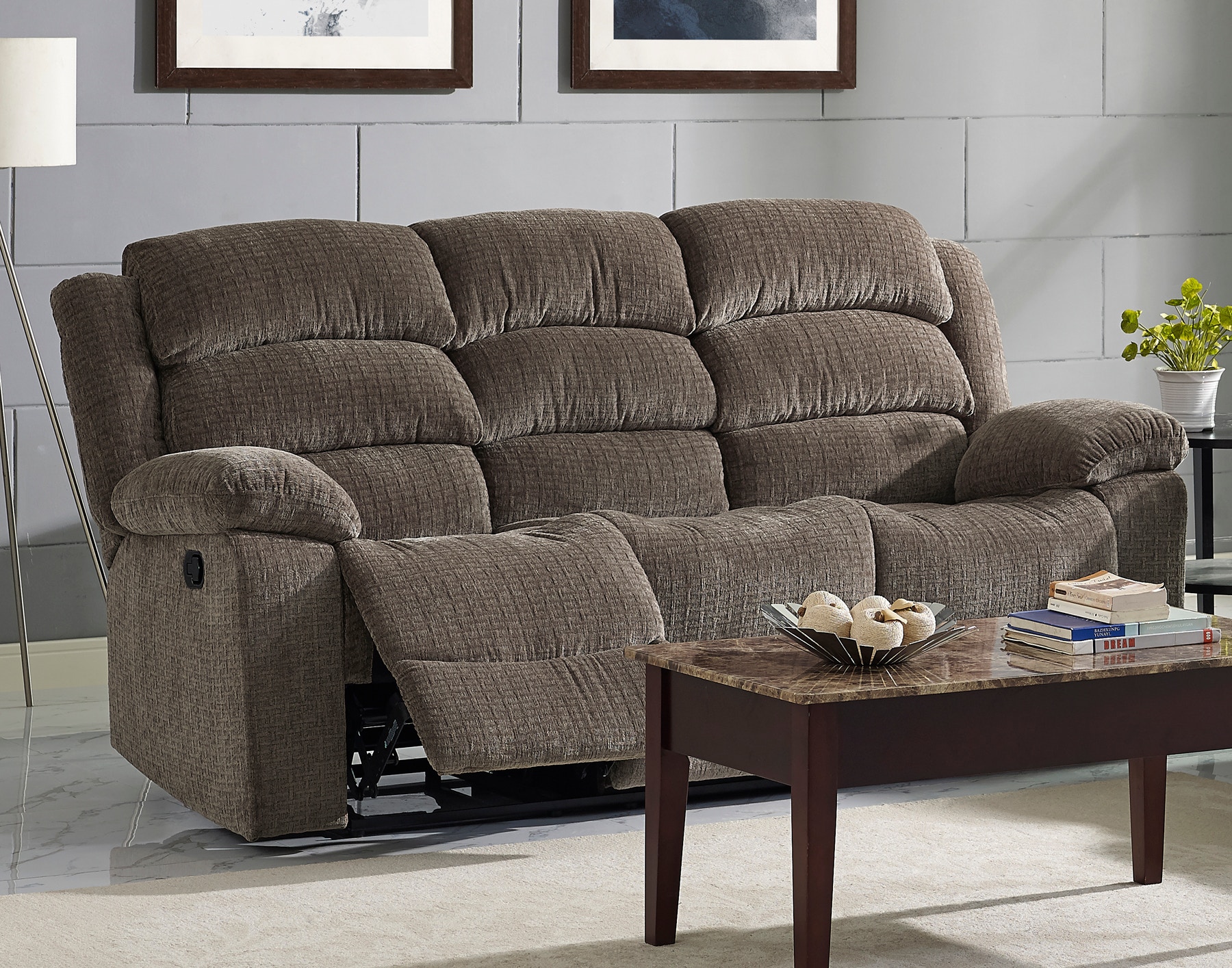 New Classic Home Furnishings Inc Living Room Austin Power Motion