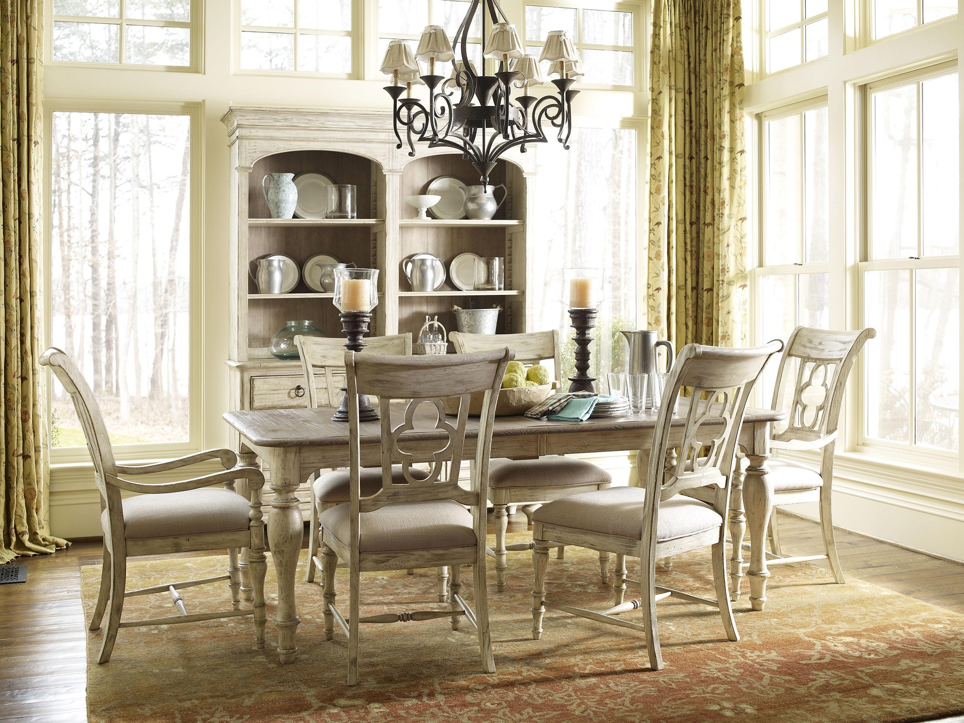 Kincaid Furniture Dining Room Weatherford Dining Set
