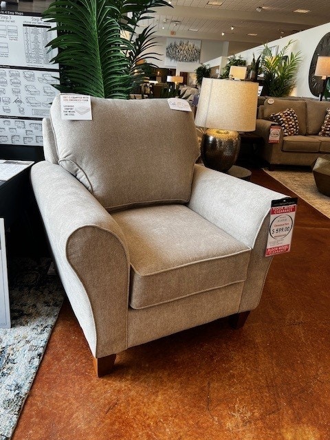IFR Clearance NEW!! - The "Paxton Chair - by England Furniture 3B04