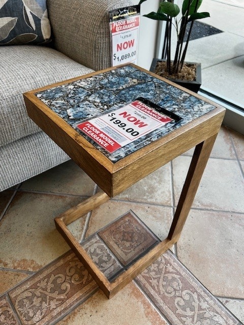 IFR Clearance NEW!! SHOWROOM CLEARANCE! - "C-Shaped" Accent Table - by Bassett Mirror 8800-LR-223