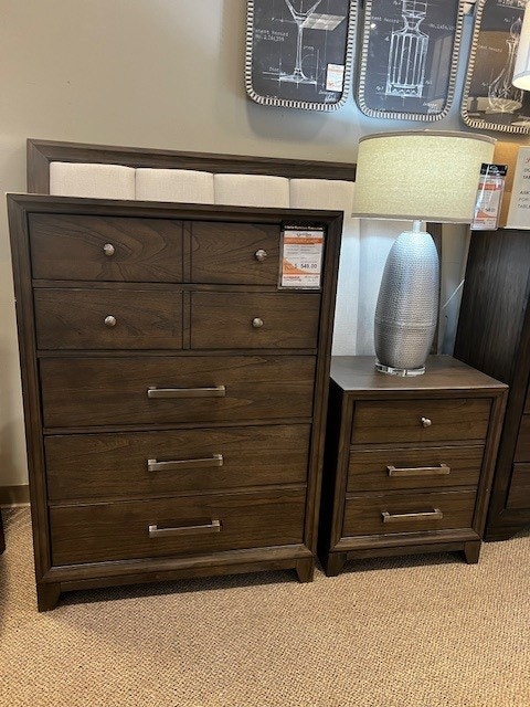 IFR Clearance Previously Leased - 3 Pc Queen (or King) Bedroom Set: Uphol. Headboard, Chest, & Nightstand - by Ashley B497-46,57,93