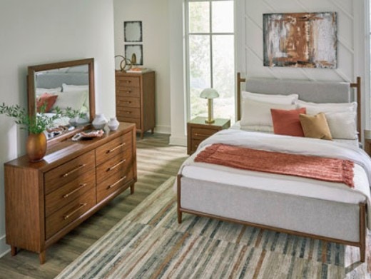 IFR NEW!! The "Lyncott" 5-Pc Bedroom Set: Queen Upholstered Bed, Dresser, Mirror, Nightstand, & Chest - by Ashley in Brown B615 - 5PC. SET