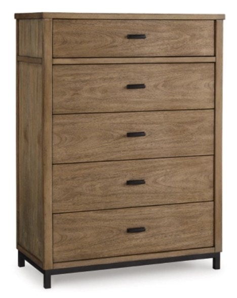 IFR NEW!! SPECIAL VALUE PRICE! Tomtyn Five Drawer Chest - by BENCHCRAFT, featured in Light Brown B622-46