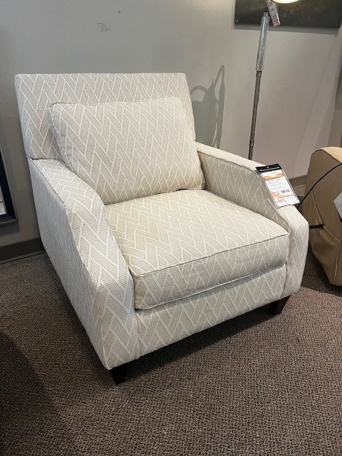 IFR Clearance Previously Leased - Arm Chair - by Klaussner K25200