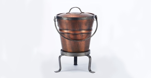 Jatex International Round Ash Bucket with Lid and Stand 26002