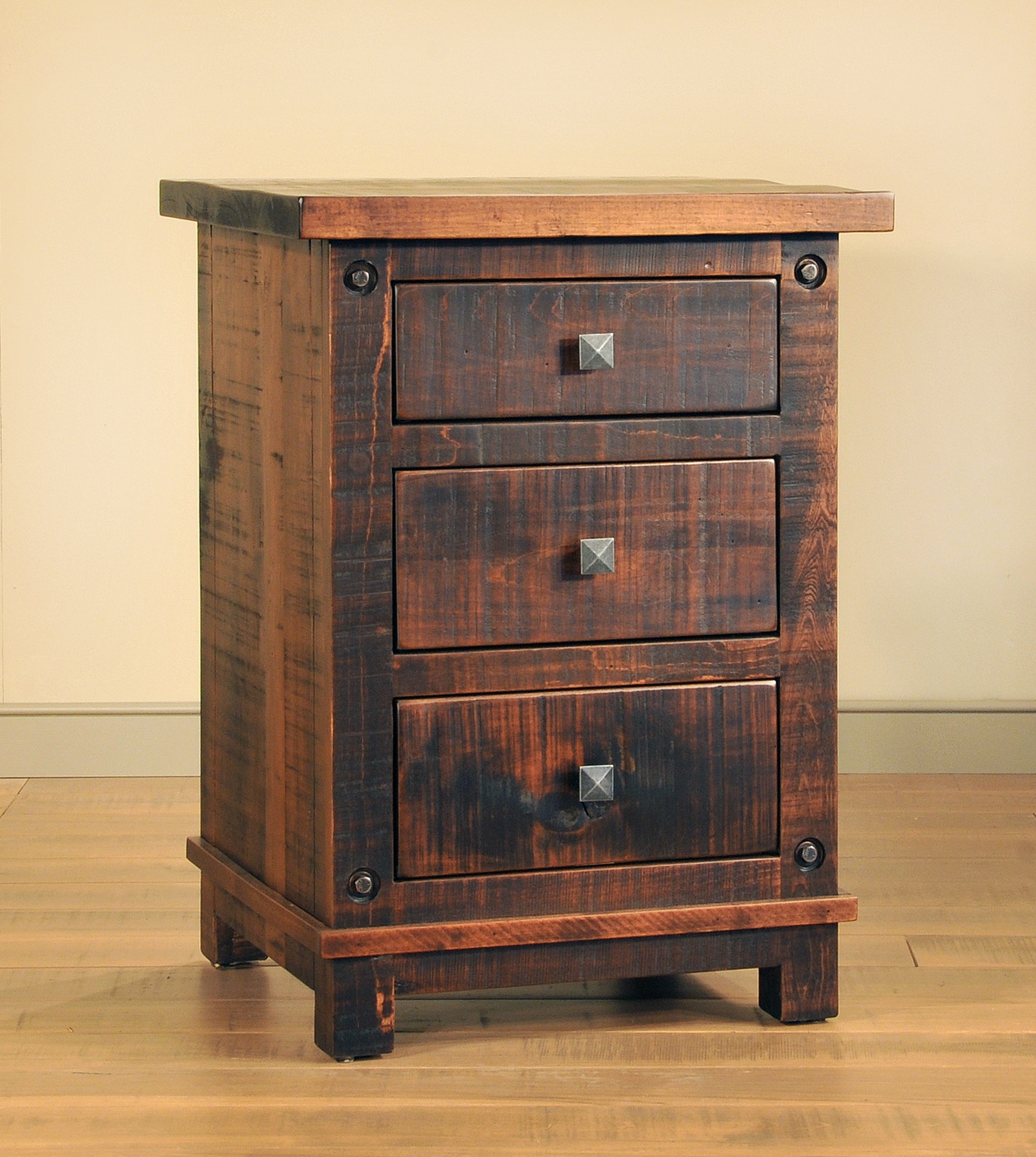 Ruff Sawn Muskoka Night Stand S MKKN2230