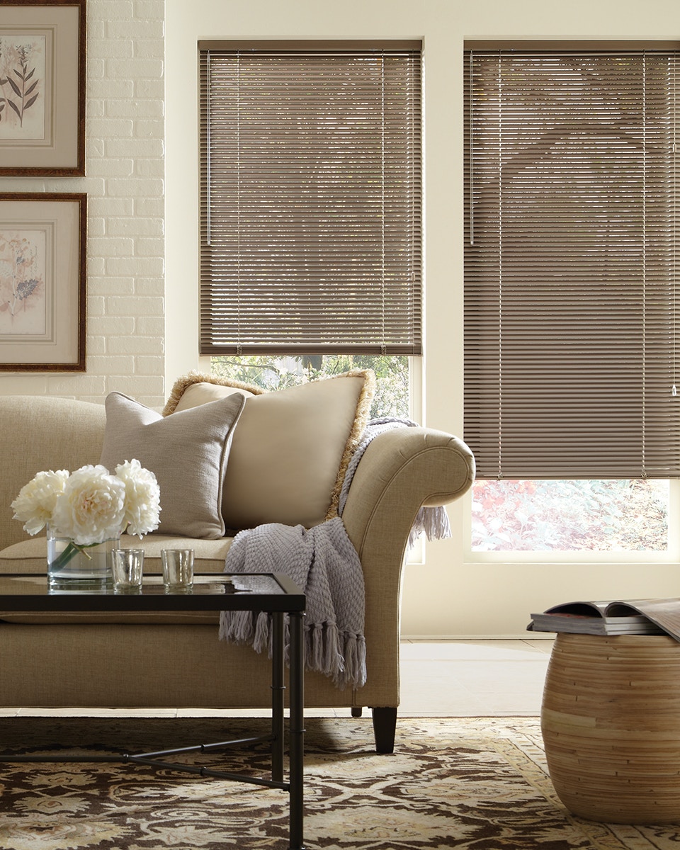 Hunter Douglas Horizontal Blinds Décor®
